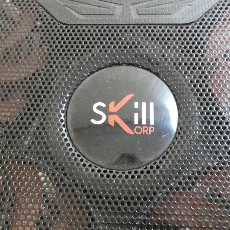 Refroidisseur SKILL Korp pour PC portable Très bon état - Vue 2 - 