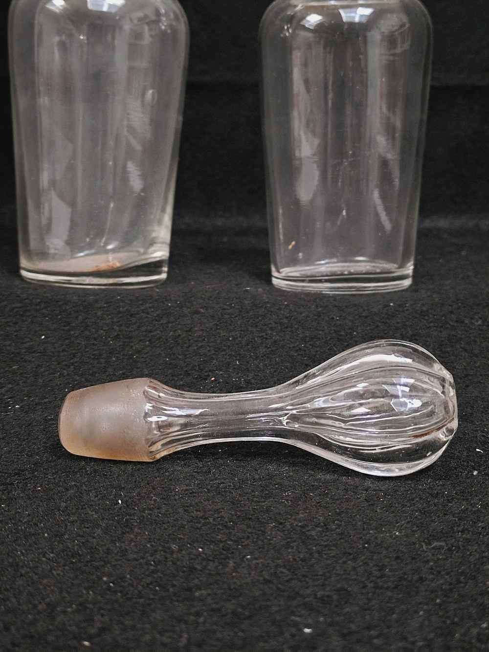 Service huilier et vinaigrier en faïence,verre soufflé et bois tourné. AL & Cie, fabrique d'Huiliers- Seine St Denis-fin 19ème - Photo 8