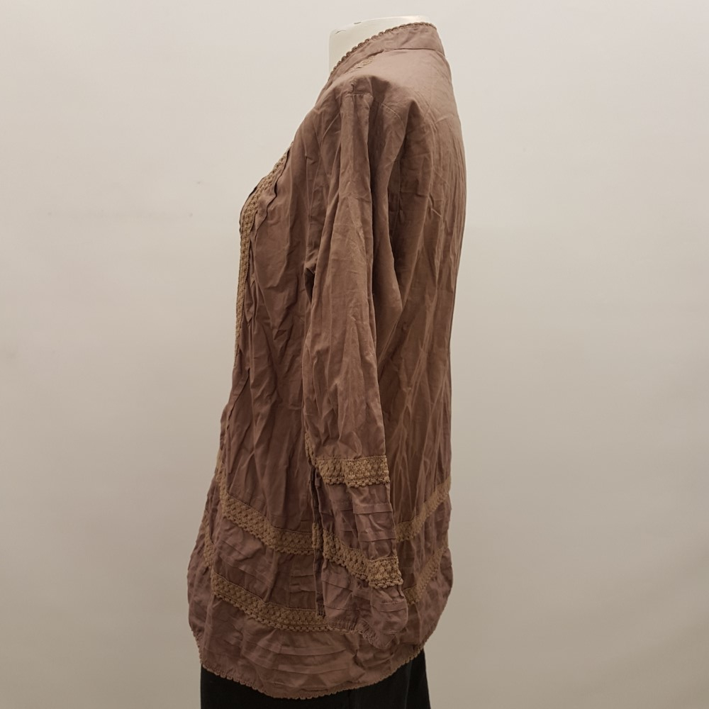 Chemise folk marron - DAMART - Taille 44/46 - Photo 1