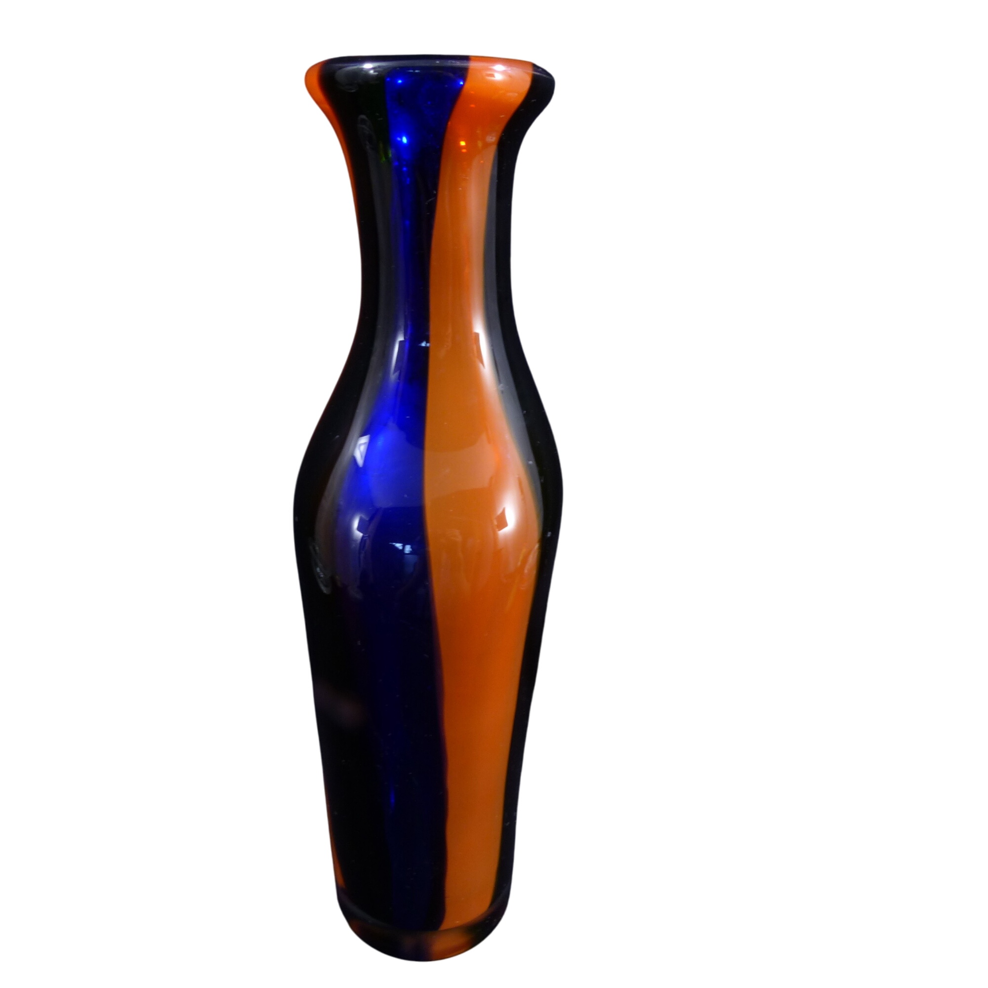 Acheter Vase en verre soufflé coloré - Dans le goût de Murano Très bon état - 14,00 € Vase en verre soufflé coloré - Dans le goût de Murano Très bon état - reconditionné disponible sur Label Emmaüs