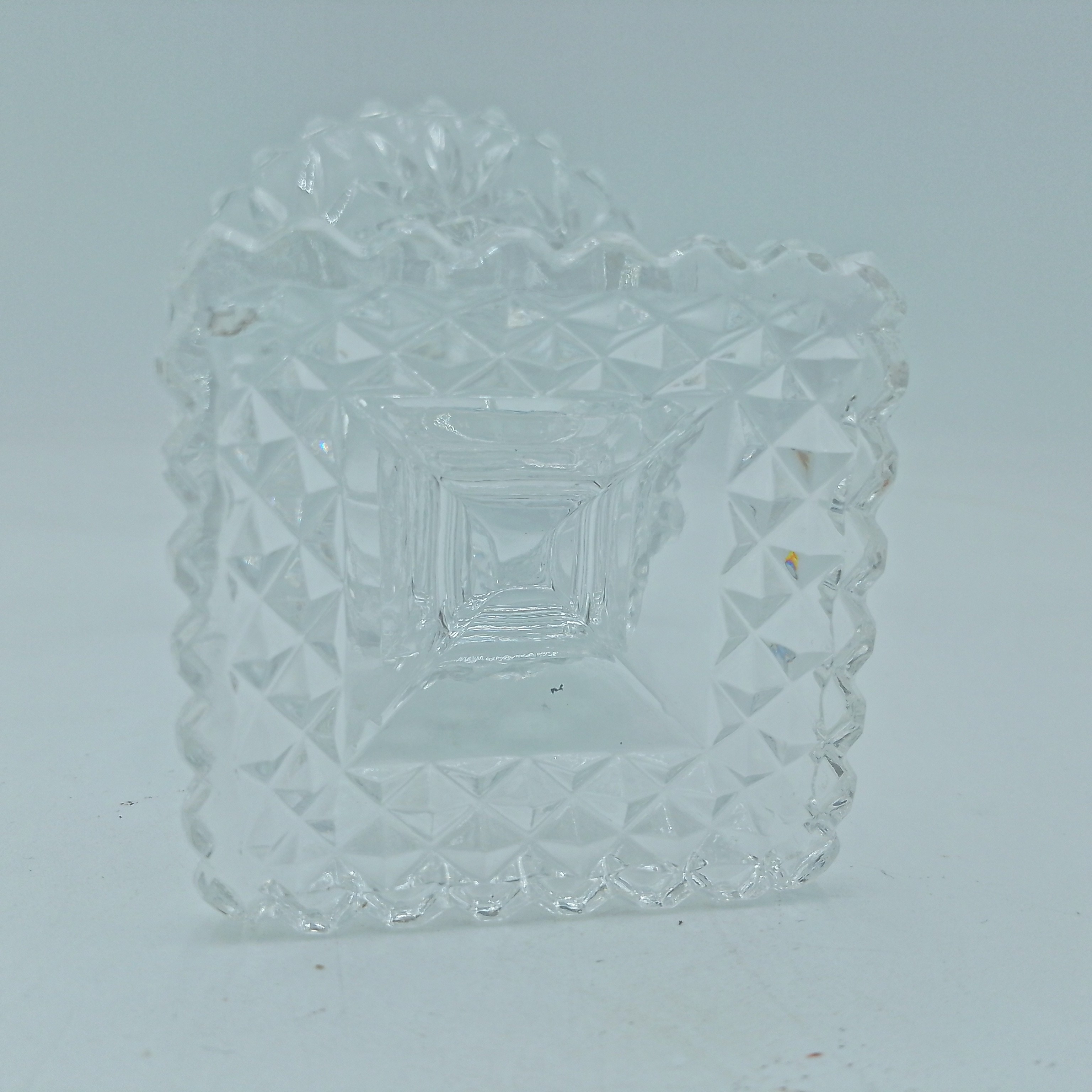 Voir photo 3 de Vase en cristal taillé Vase en cristal taillé Bon état - Vue 3 -