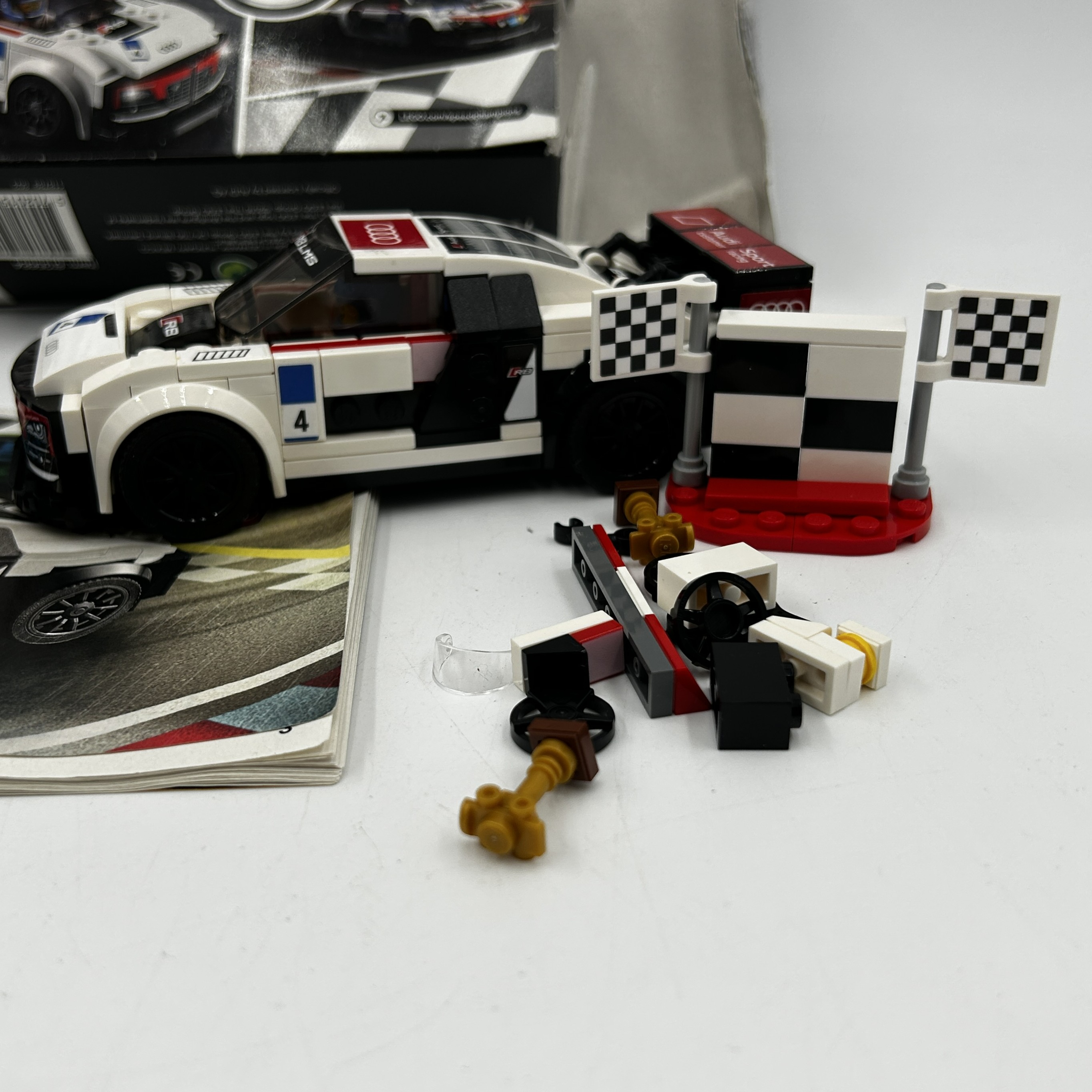 Lot de 5 Lego speed champions montés Bon état - Vue 3 - 