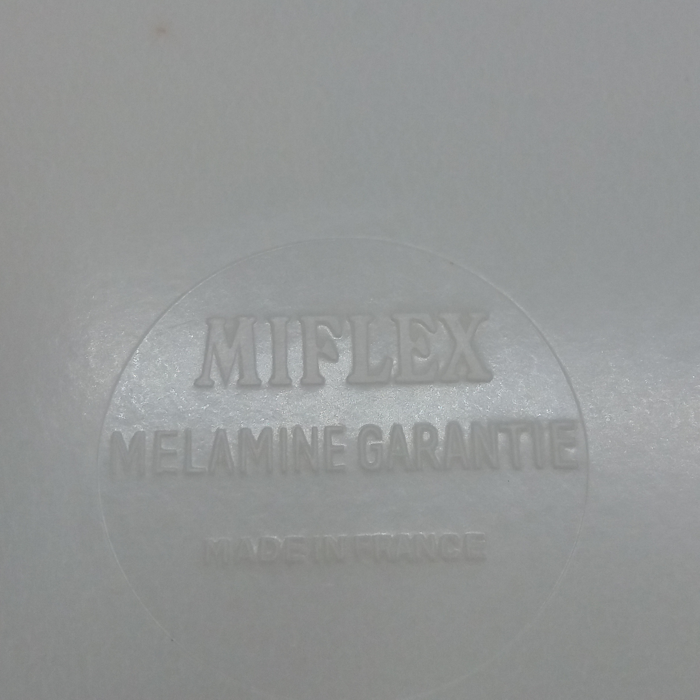 Plat rectangulaire en mélamine. Motif vintage 60’70’. MIFLEX. - Bon état - Photo 4