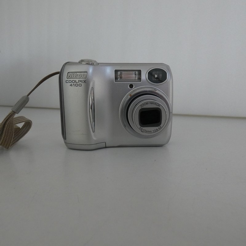 Appareil photo numérique compact Nikon Coolpix 4100 - Bon état - Photo 3