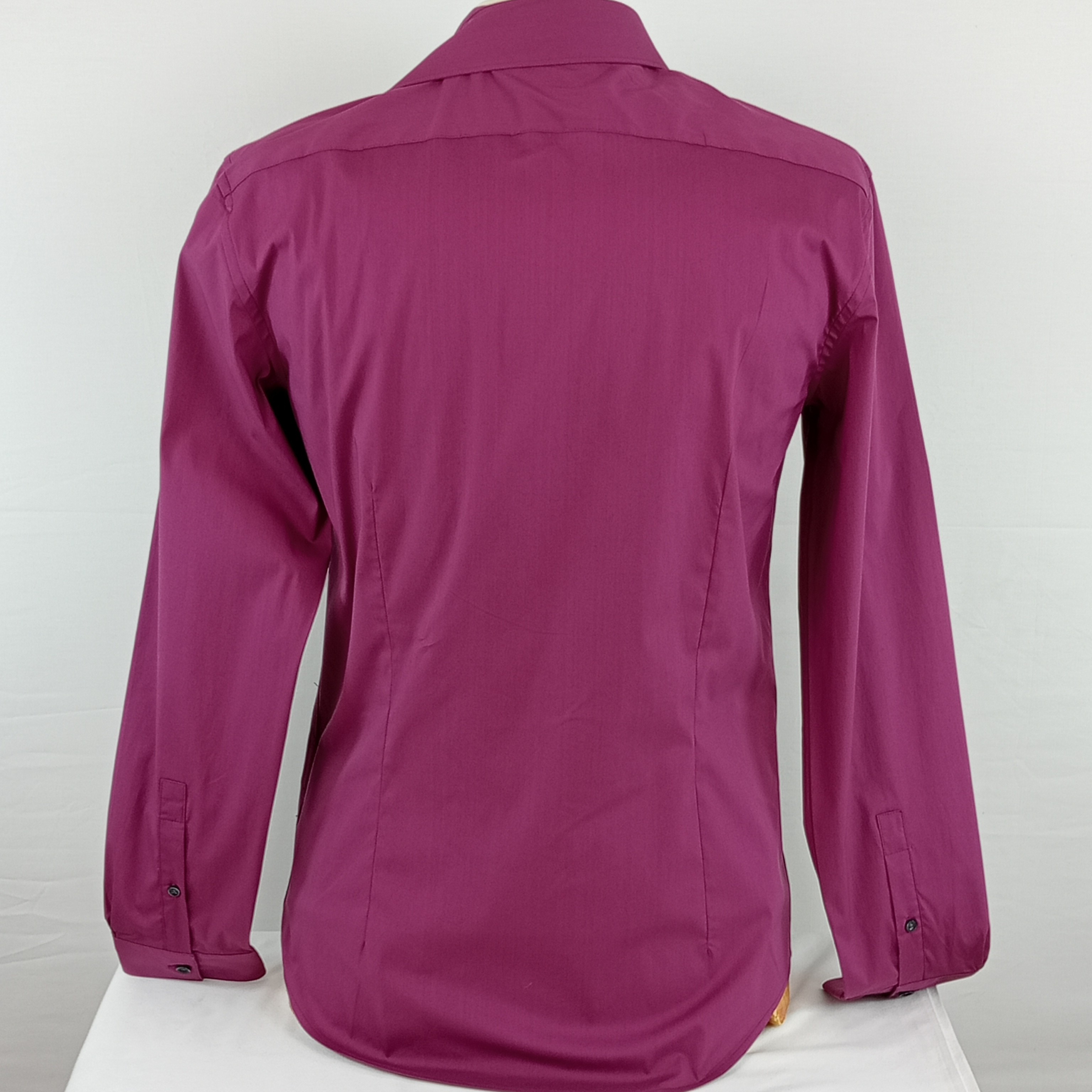 Chemise homme de la marque Célio col classique manches longues de couleur rose framboise taille S (38) - Photo 1