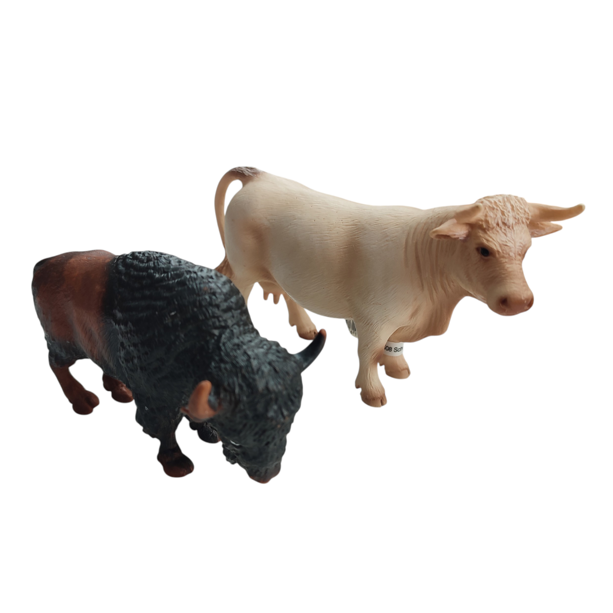 Acheter Lot 2 figurines Schleich - une vache charolaise et un bison Bon état - 19,00 € Lot 2 figurines Schleich - une vache charolaise et un bison Bon état - reconditionné disponible sur Label Emmaüs