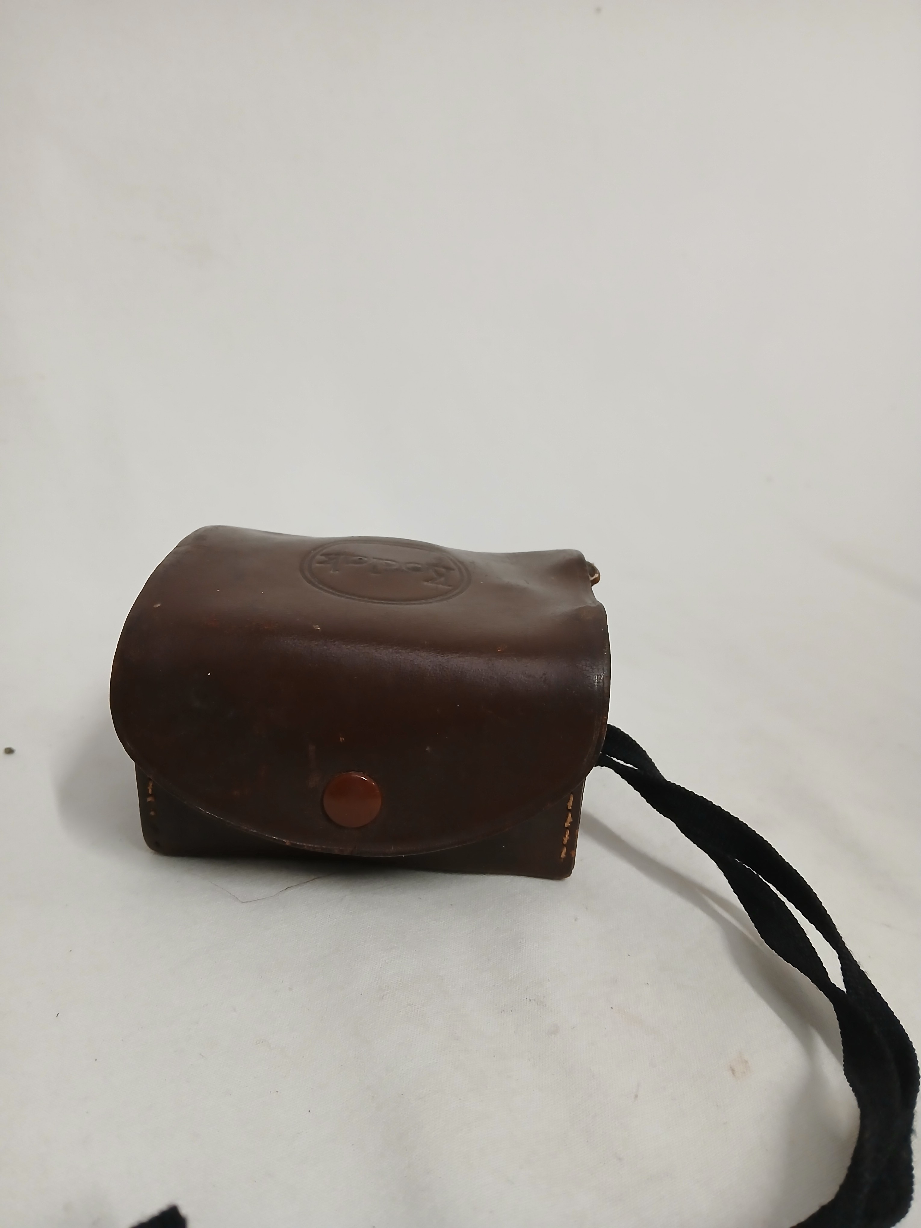 Ancien appareil photo kodak brownie starlet camera étui cuir collection vintage - Photo 1