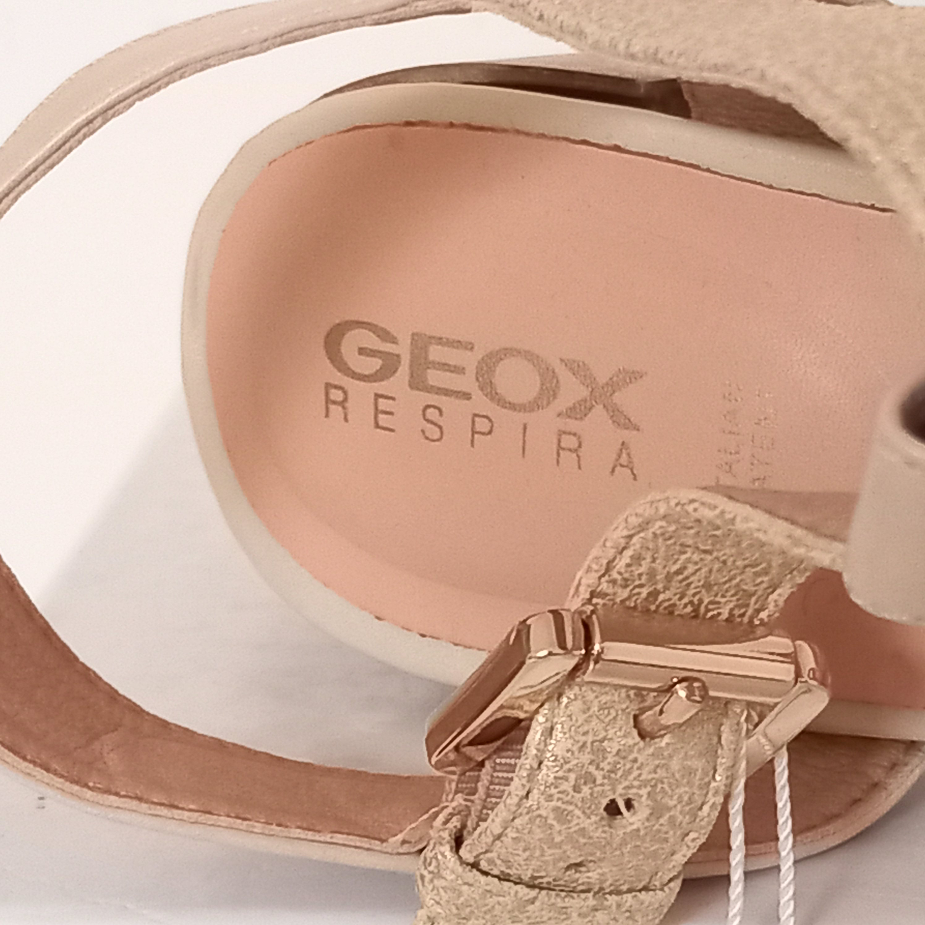 Sandale femme à talon beige Géox Pointure 40 - Photo 4