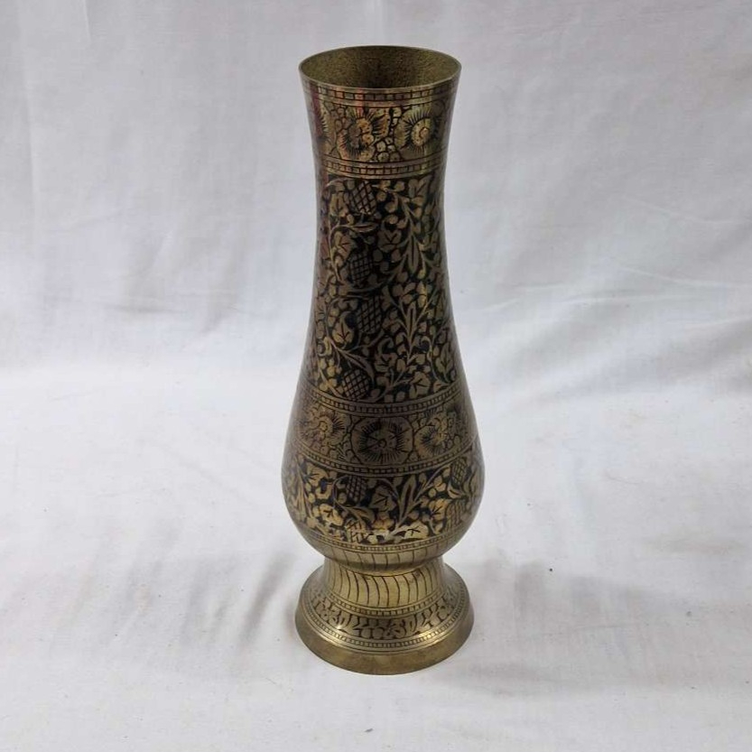 Vase indien vintage en laiton Bon état - Vue 4 - 