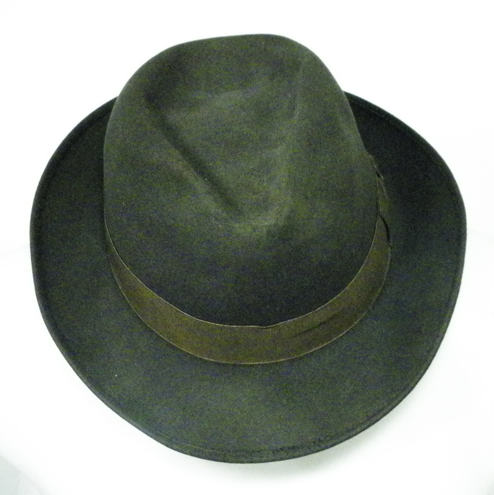 Chapeau Homme Gris Anthracite ALESSANDRIA. Bon état -  reconditionné disponible sur Label Emmaüs