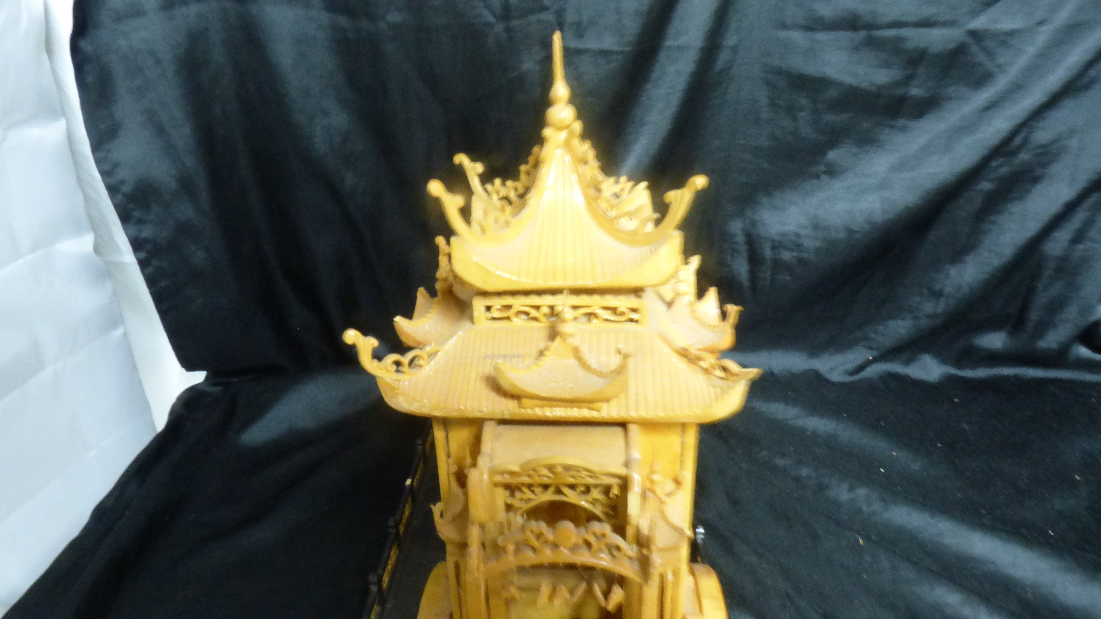 Diorama Chinois Rhinocéros tirant une calèche d'empereur - Photo 15