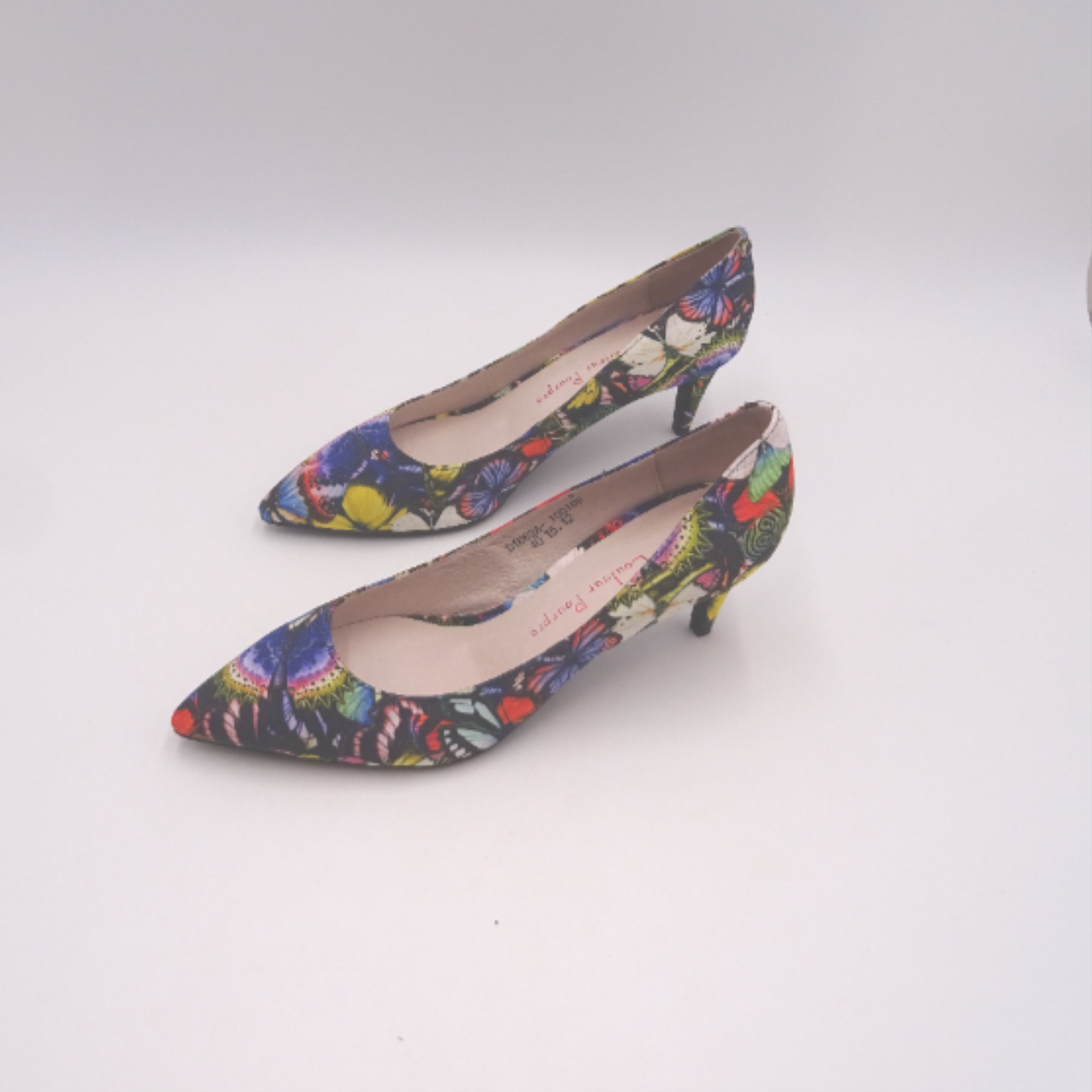 Escarpin Couleur Pourpre imprimé papillon de pointure 40  - Vue 2 - 