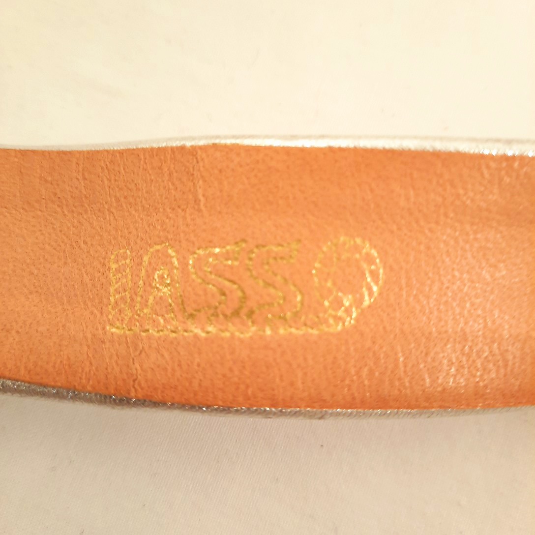 Voir photo 2 de Ceinture cuir mauve et argent vintage chic Ceinture cuir mauve et argent vintage chic - Vue 2 -