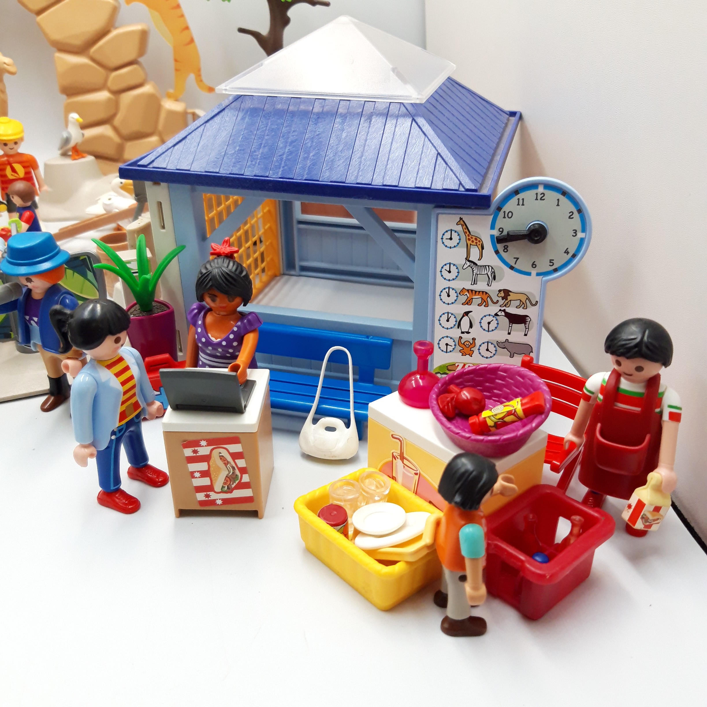 Playmobil 'Grand Zoo', 75 pièces  Bon état - Vue 2 - 
