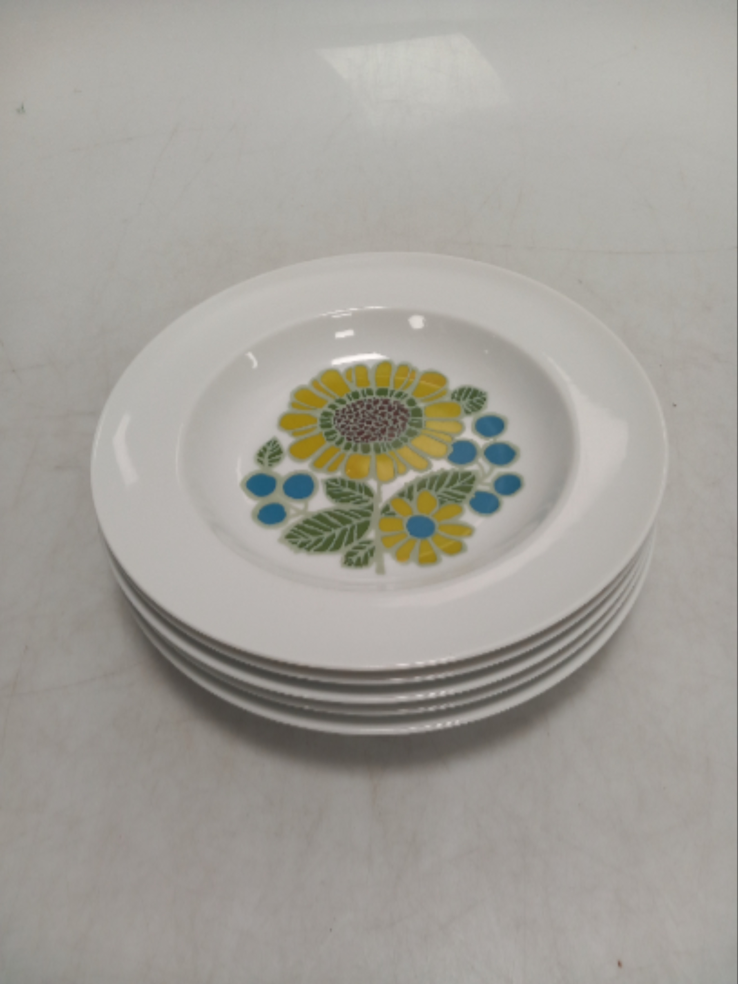 Lot de 5 assiettes creuses 