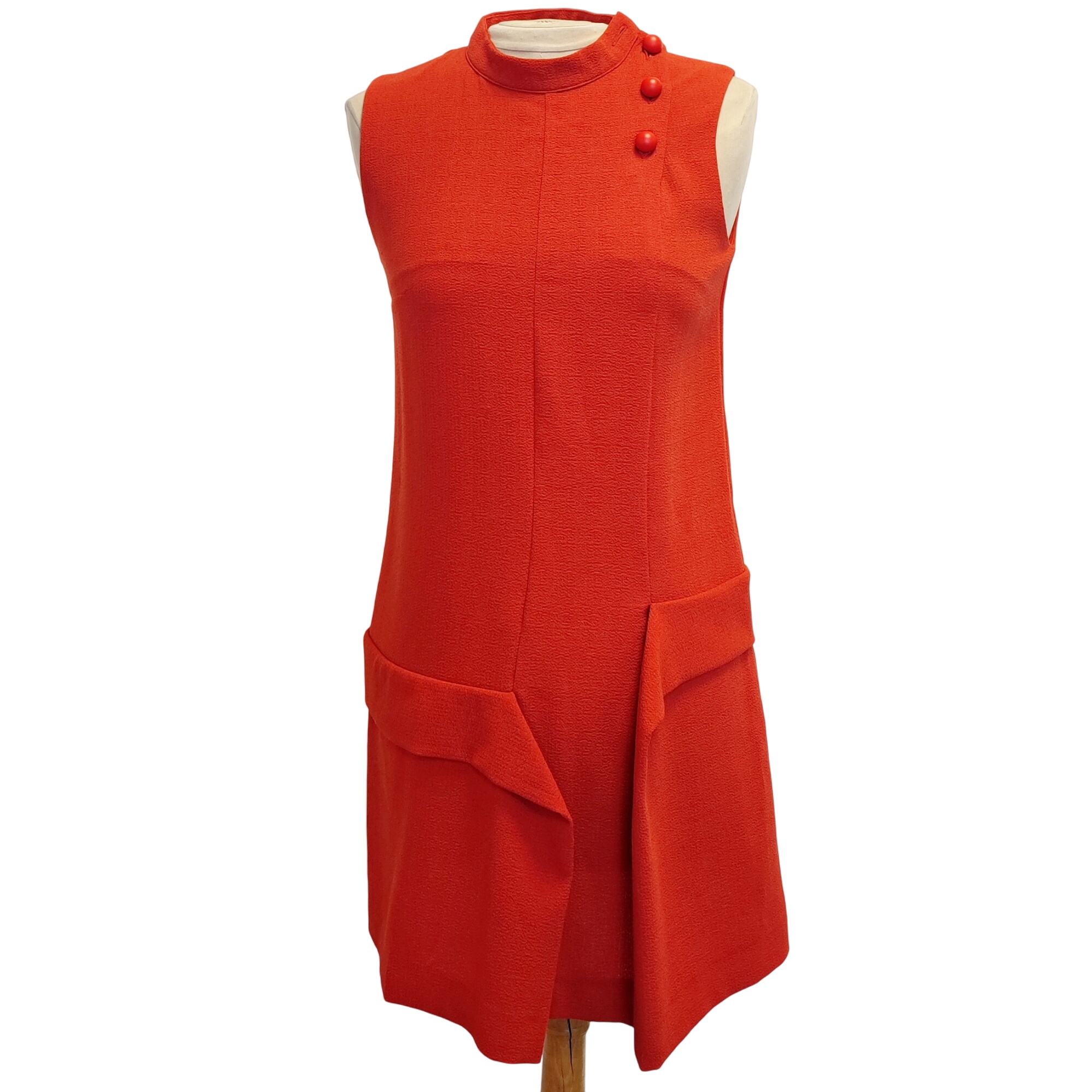 Acheter COP.COPINE - Robe touche rétro - 36 - Femme Bon état - 12,00 € COP.COPINE - Robe touche rétro - 36 - Femme Bon état - reconditionné disponible sur Label Emmaüs