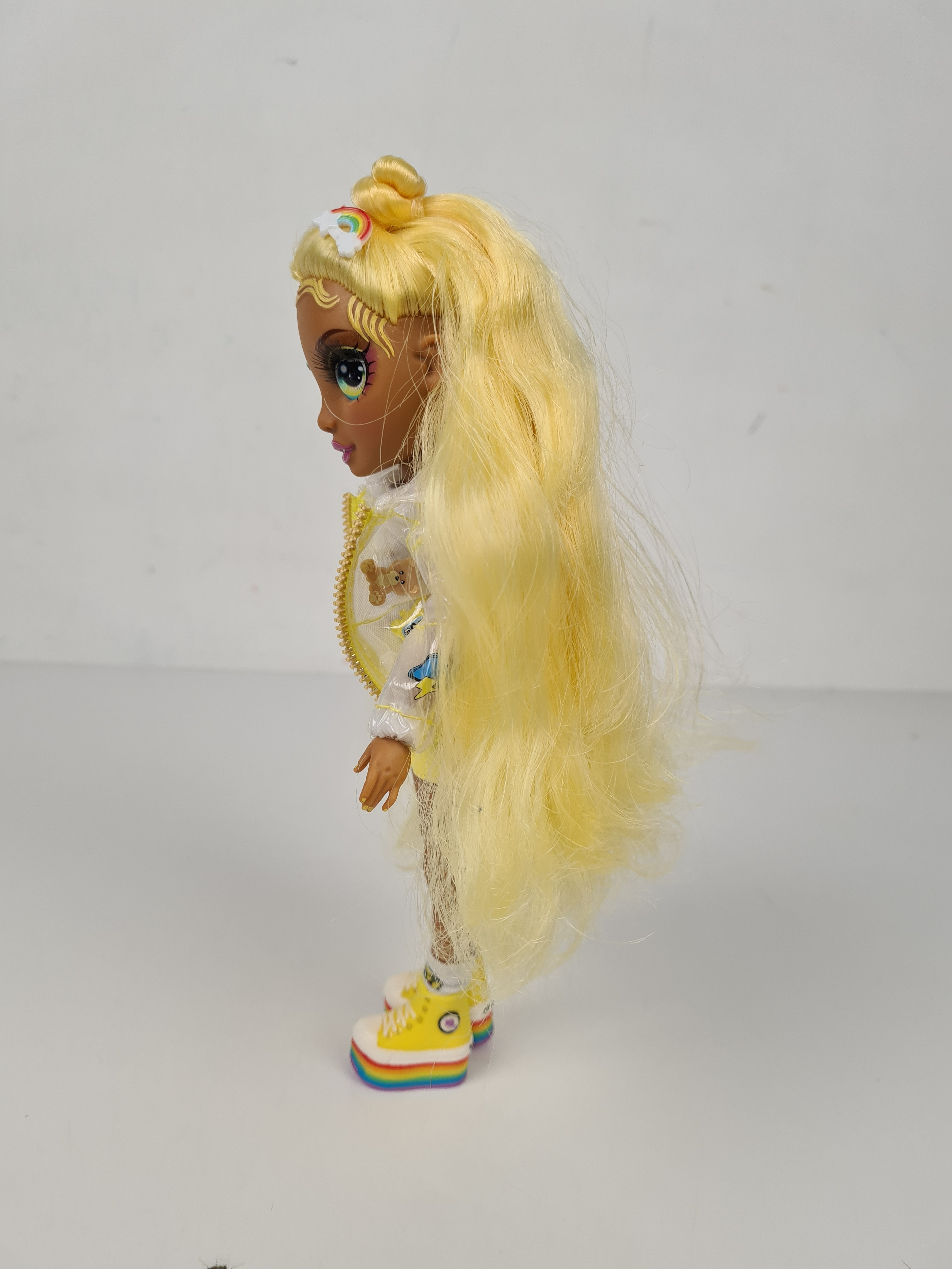 Poupée articulée - Rainbow High Junior High avec des cheveux jeun - MGA 2021 - 23 cm Bon état - Vue 3 - 