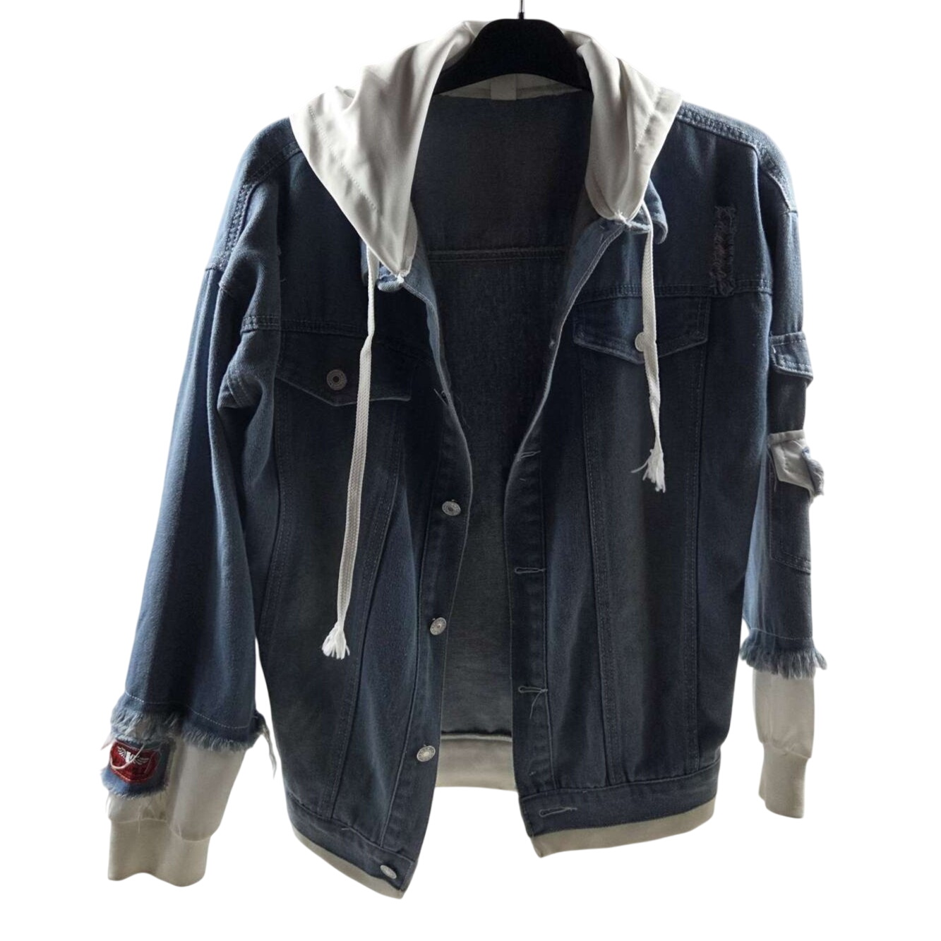 Acheter Veste en Jeans avec Capuche Taille M Bon état - 25,00 € Veste en Jeans avec Capuche Taille M Bon état - reconditionné disponible sur Label Emmaüs