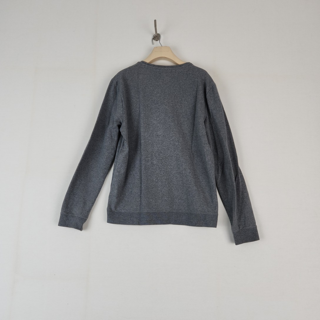 Guess - Pull gris en coton - Taille L mesure carrure poitrine = 52 cm longueur= 64 cm Très bon état - Vue 3 - 