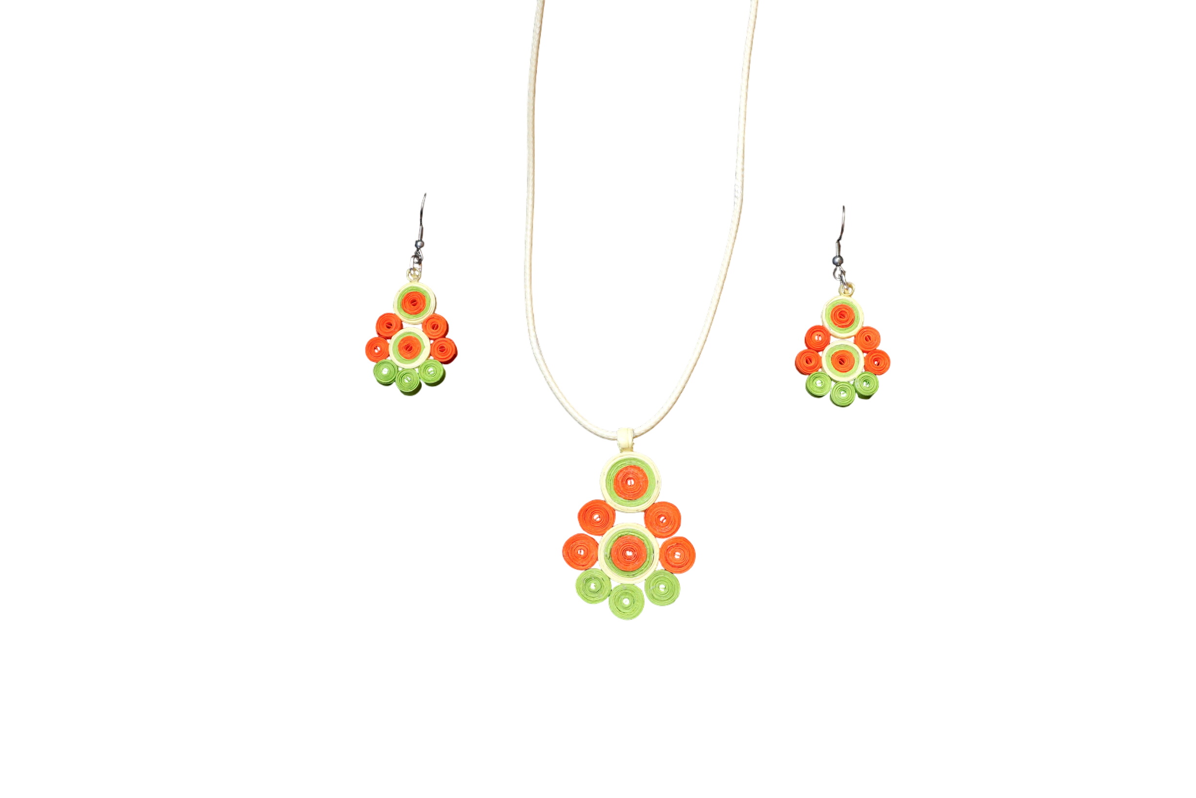 Parures bijoux en papier upcyclé - Photo 0