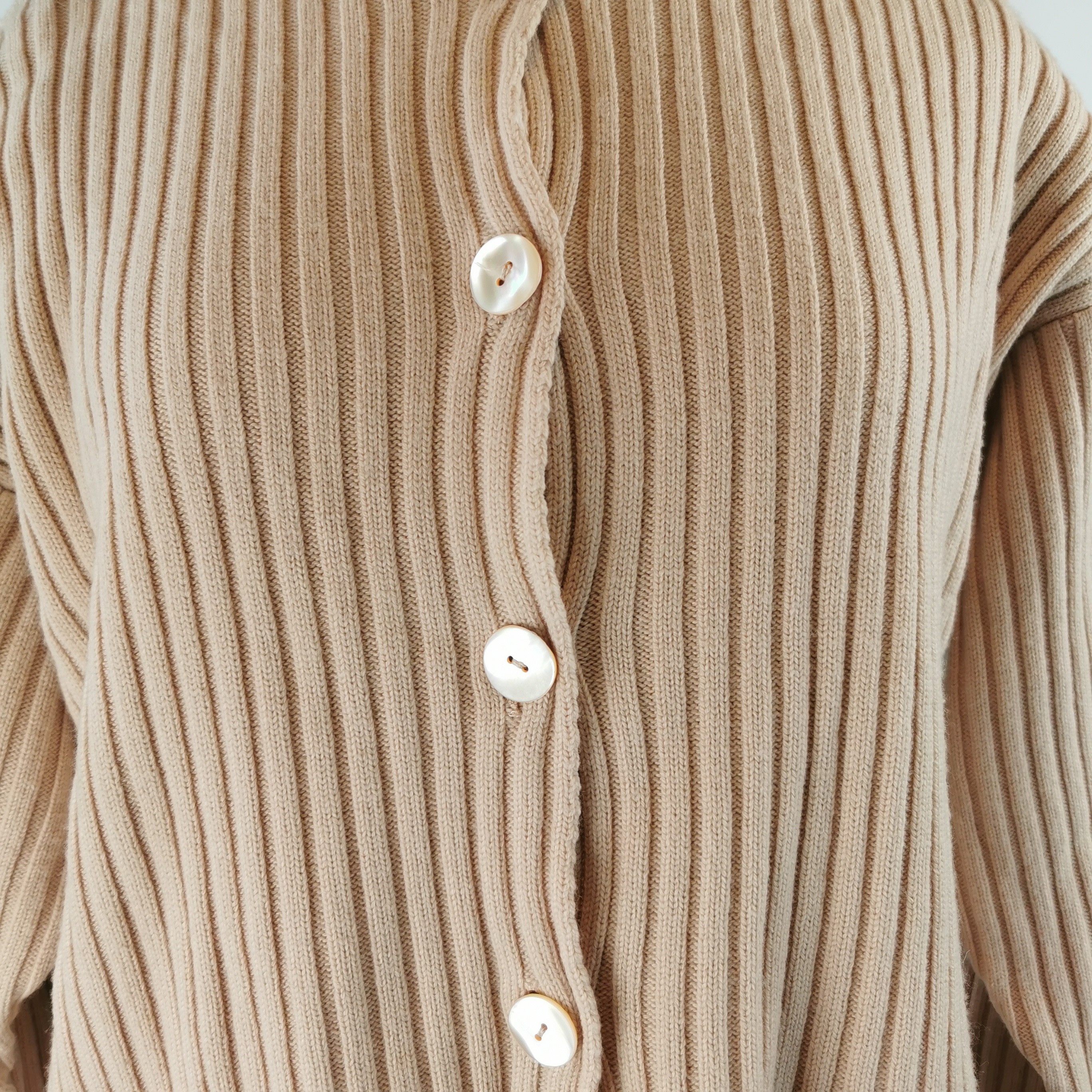 Gilet long à col roulé en pure laine vierge beige clair Klaus Steilmann Selection 36 Très bon état - Vue 4 - 