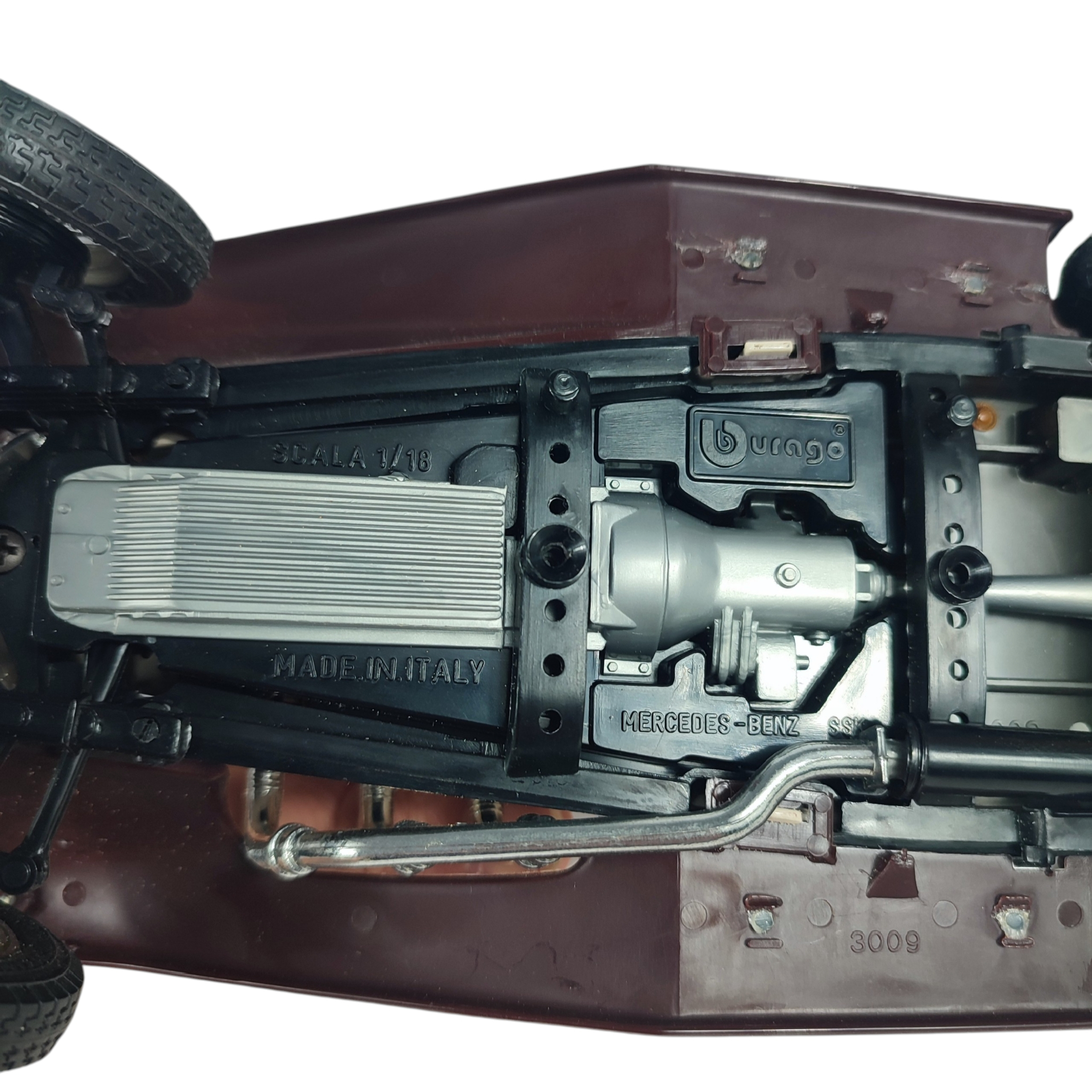 Mercedes Benz SSK (1928) de marque Burago Bon état - Vue 7 - 