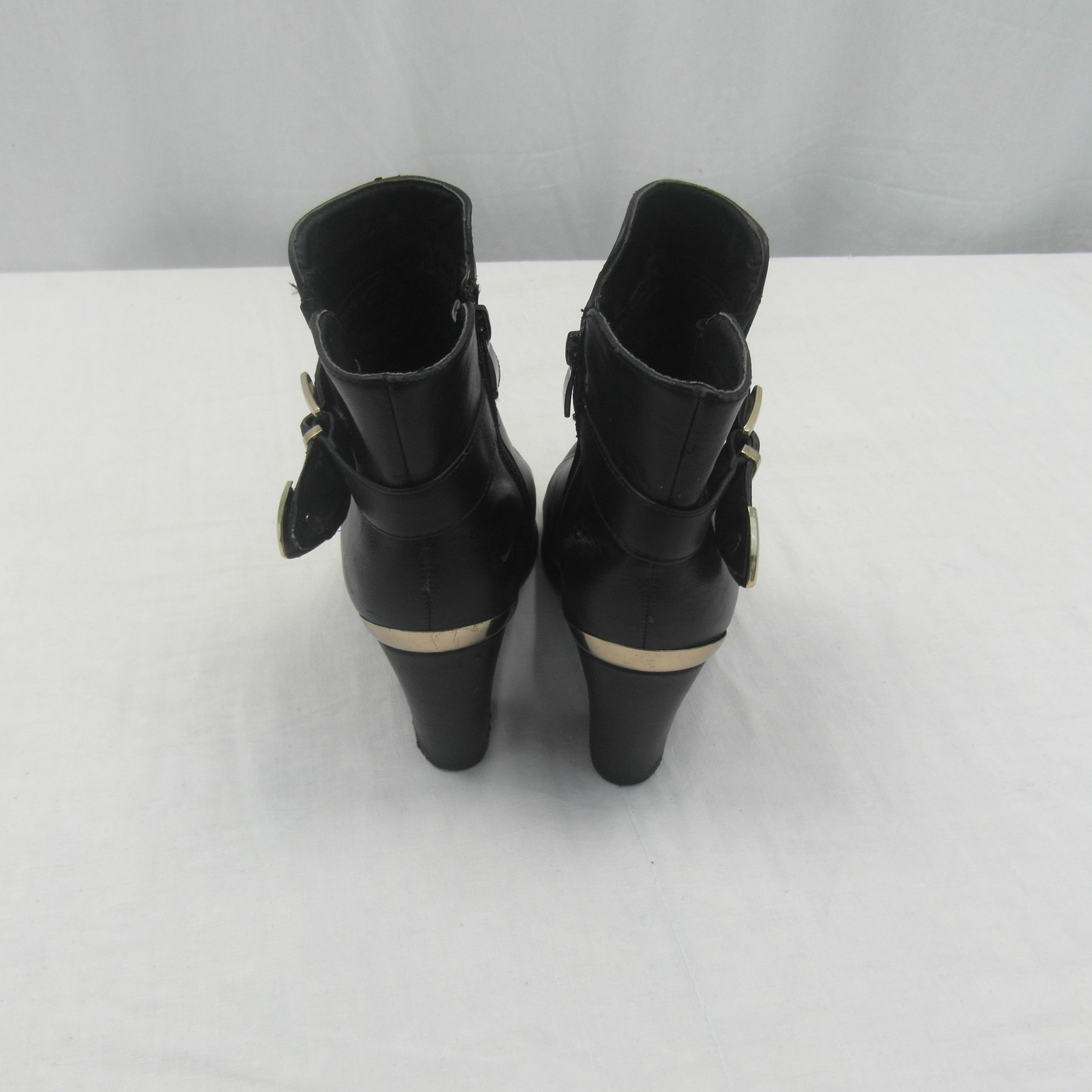 Bottines noires zippées pointure 38 - Photo 1