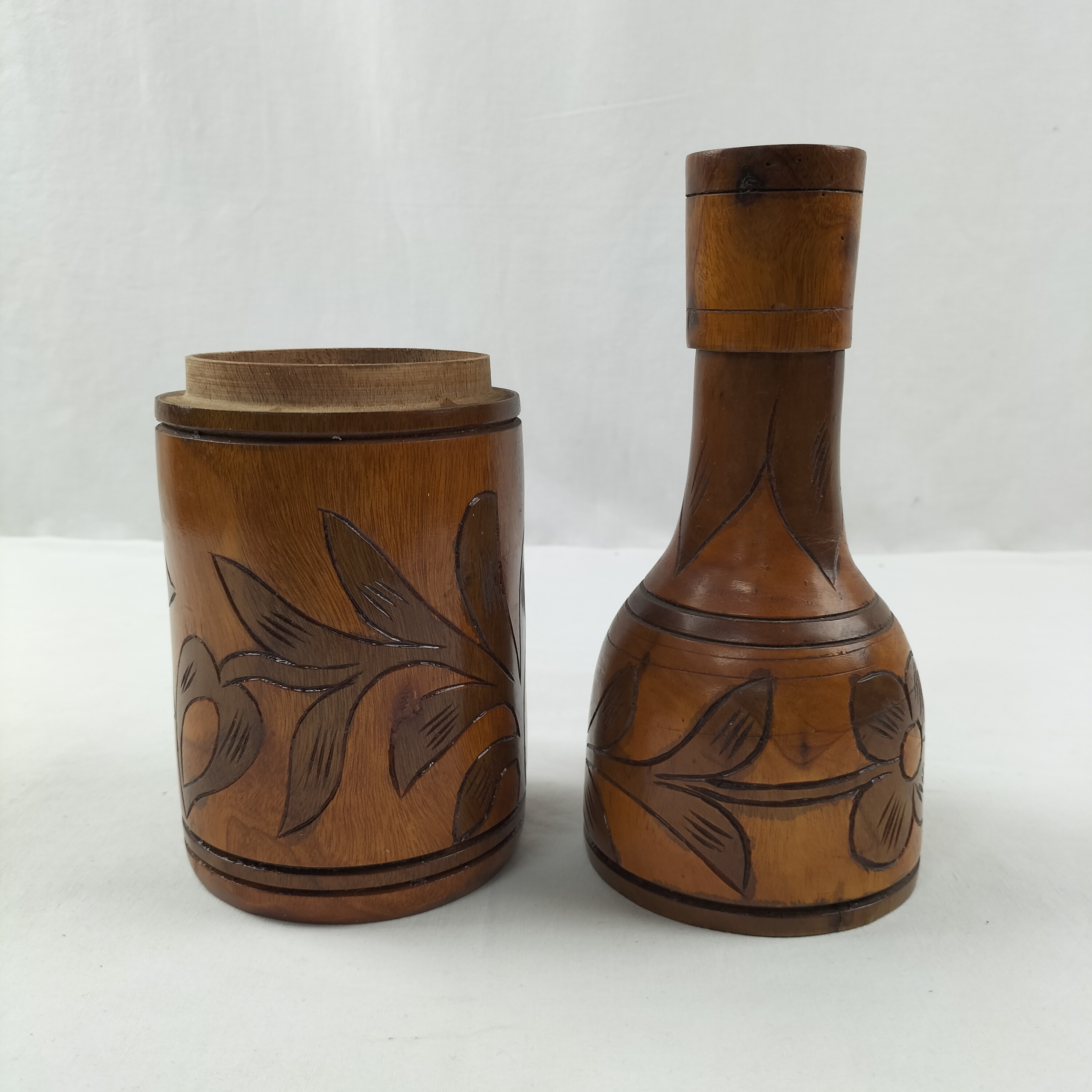 Magnifique porte-bouteille de vin en bois sculpté et peint - Photo 5
