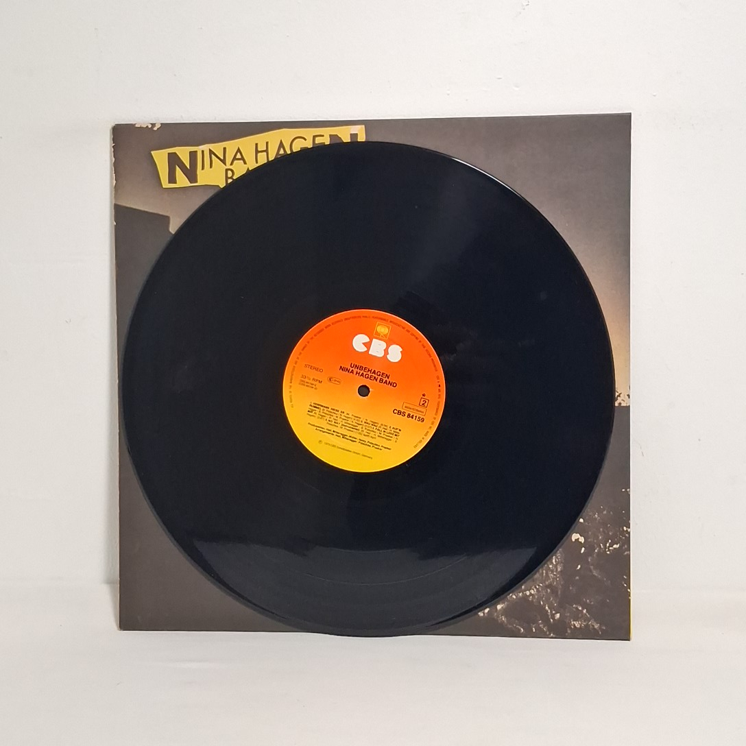 Voir photo 2 de Album Nina Hagen Band" un be hagen" en vinyle 33t Album Nina Hagen Band" un be hagen" en vinyle 33t État correct - Vue 2 -
