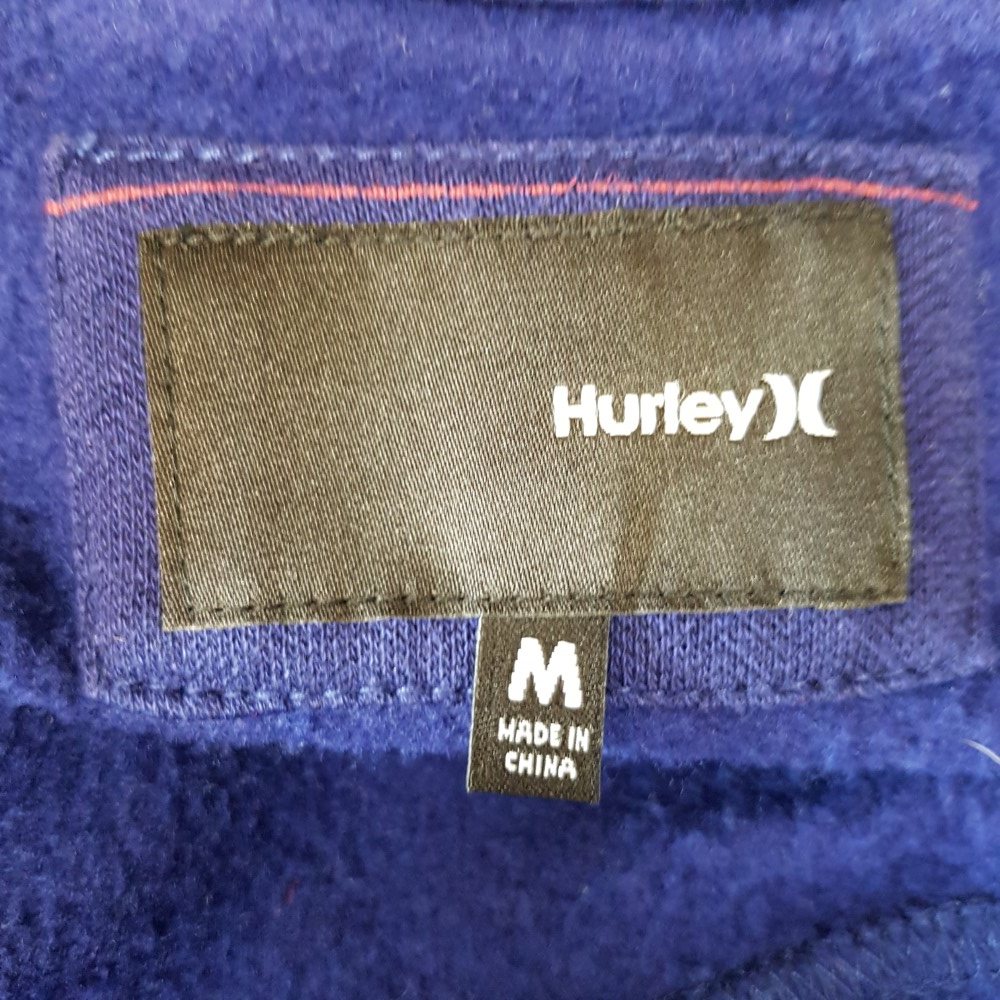 Voir photo 11 de Manteau en maille rayée bleu outremer - HURLEY - Taille M Manteau en maille rayée bleu outremer - HURLEY - Taille M Très bon état - Vue 11 -