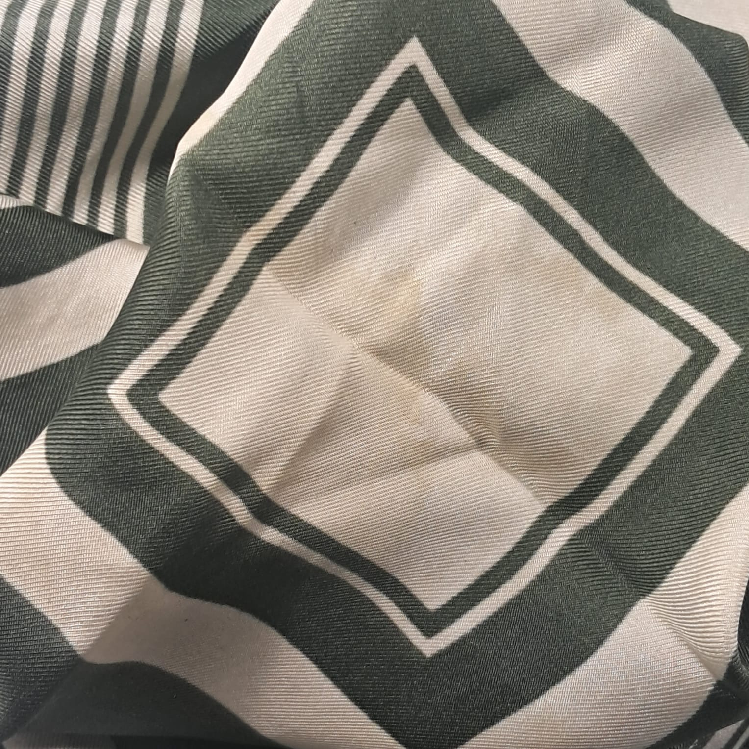 Foulard carré en soie Jeanne Lanvin Castillo Bon état - Vue 4 - 