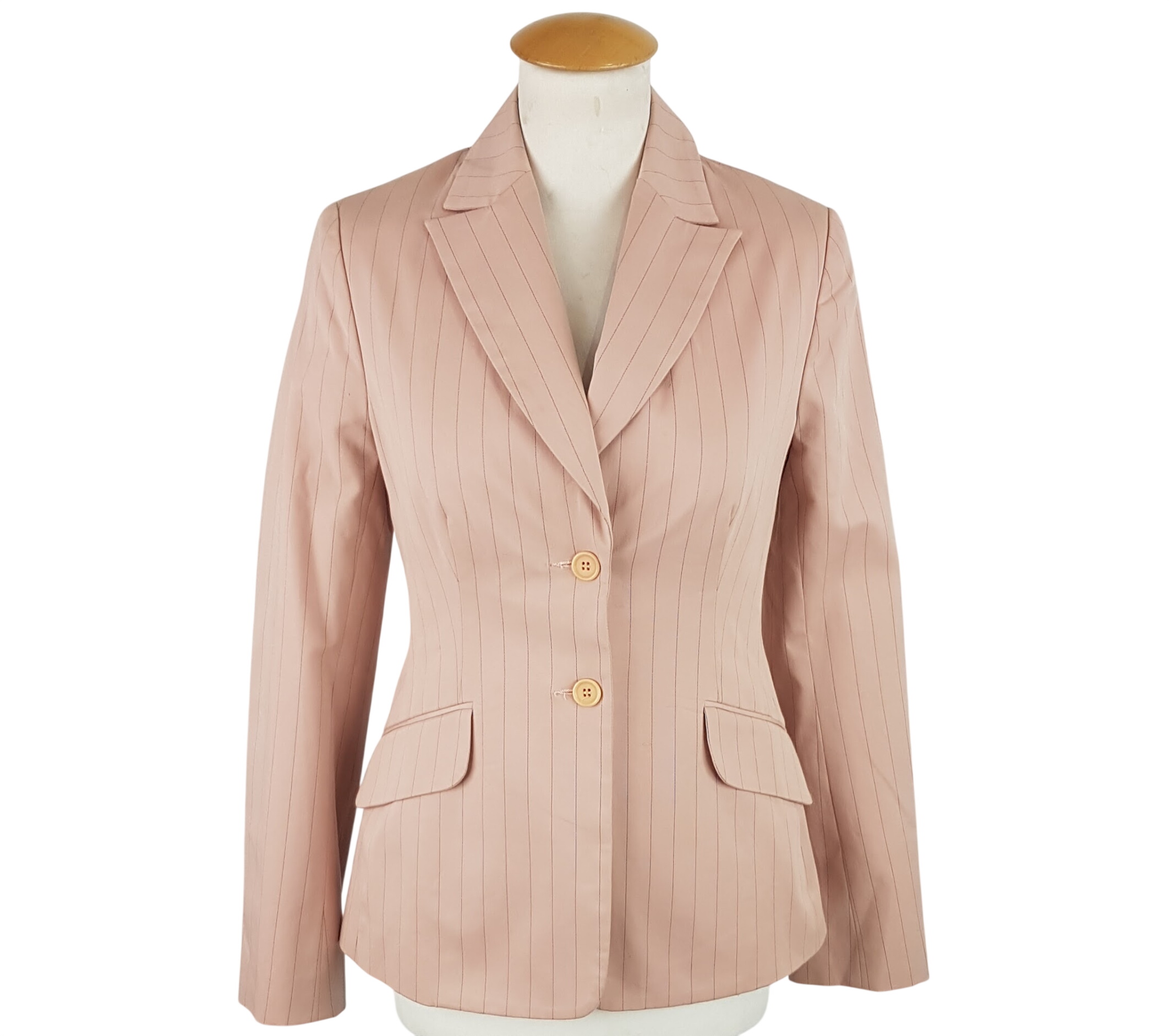 Acheter Veste neuve avec étiquette - BCBG Max Azria - S Bon état - 59,00 € Veste neuve avec étiquette - BCBG Max Azria - S Bon état - reconditionné disponible sur Label Emmaüs