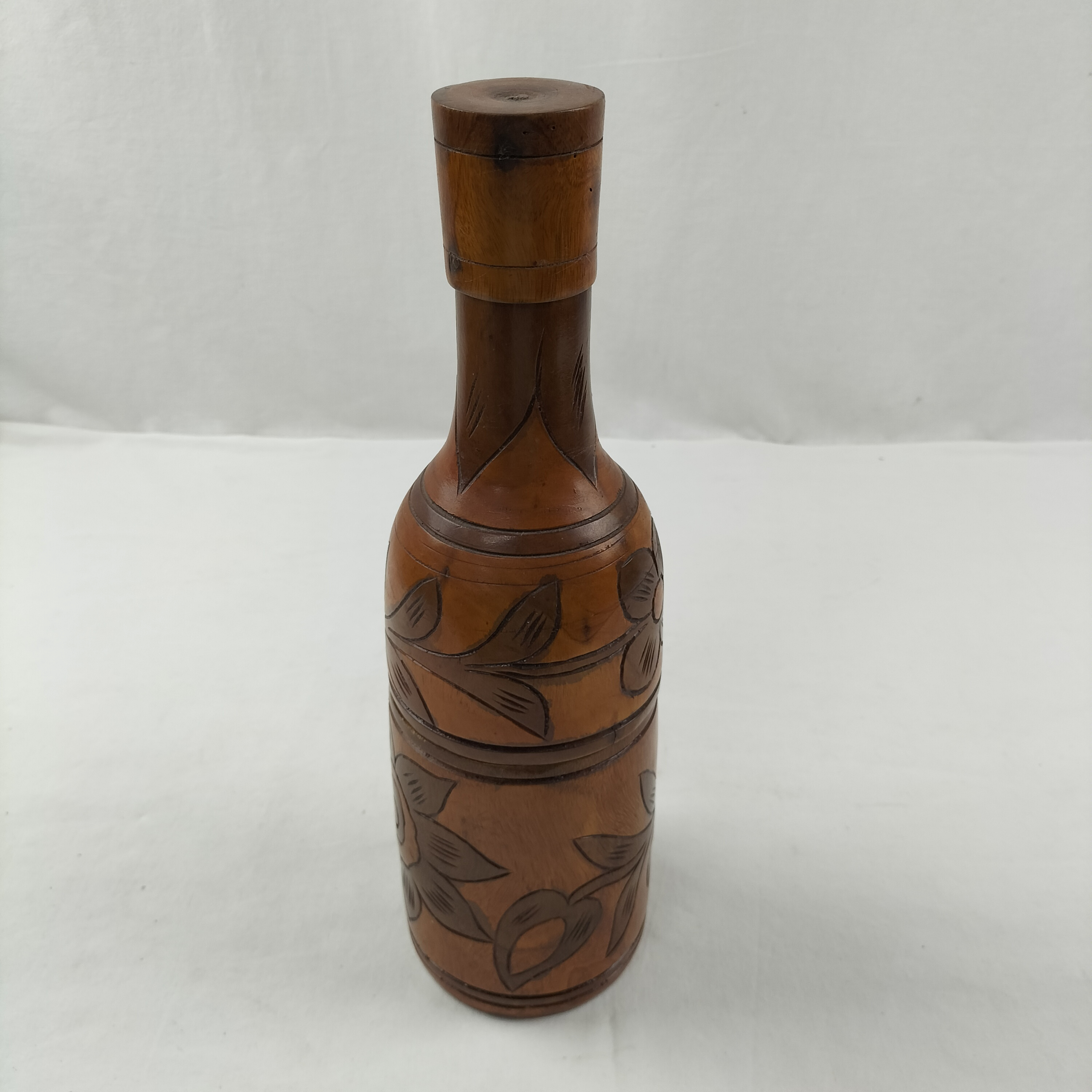 Magnifique porte-bouteille de vin en bois sculpté et peint - Photo 3