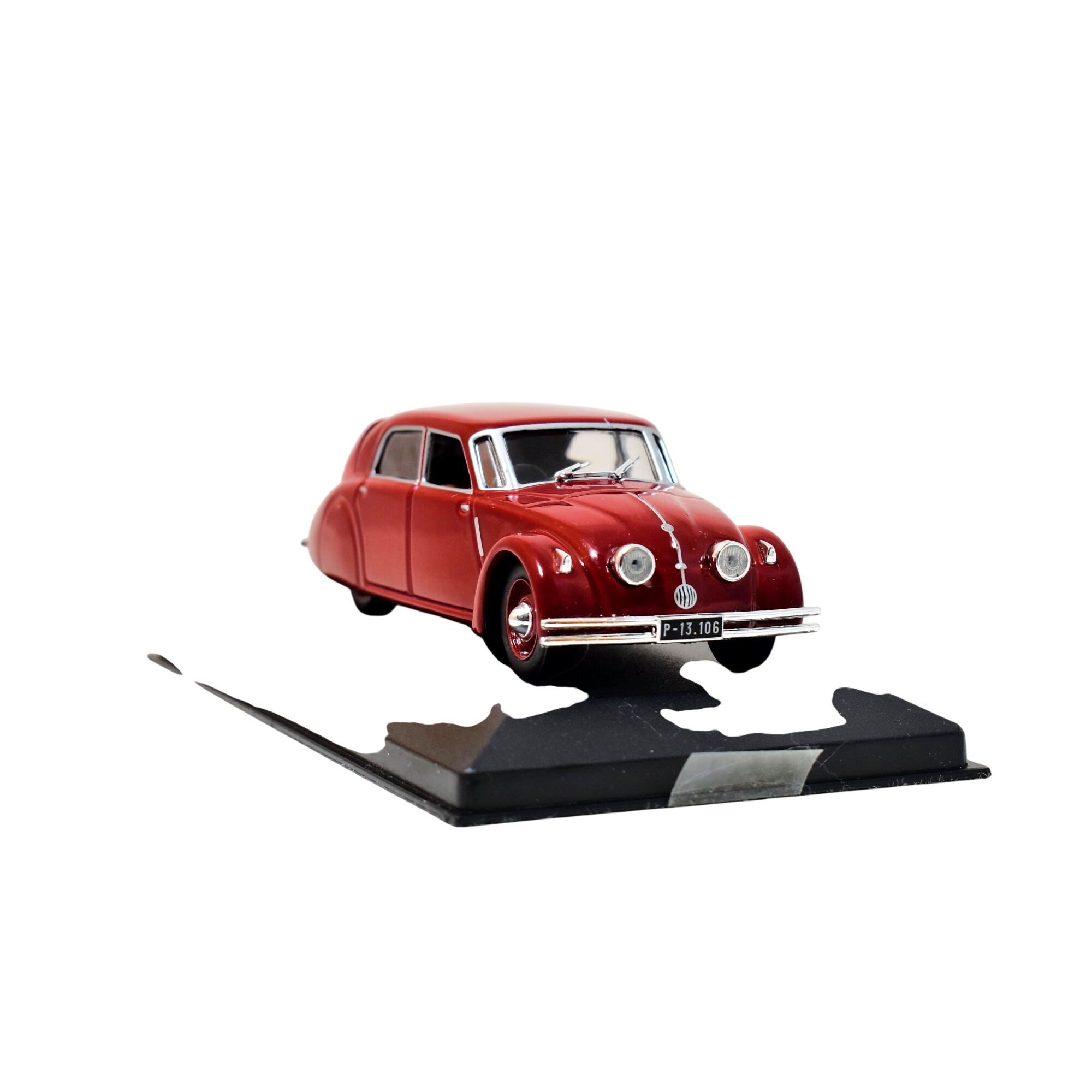 Tatra 77 1934  -  reconditionné disponible sur Label Emmaüs