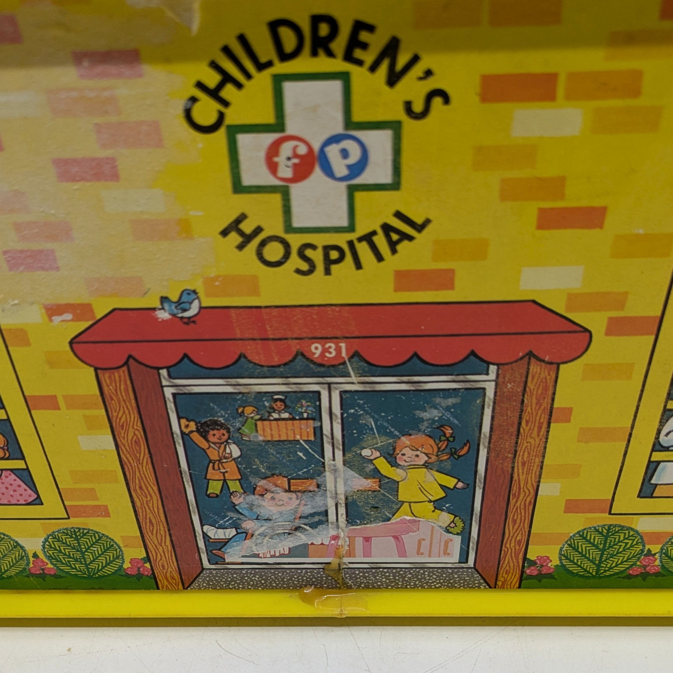 Voir photo 10 de Fisher‑Price Hôpital pour enfants n°931 (1976) Fisher‑Price Hôpital pour enfants n°931 (1976) État correct - Vue 10 -