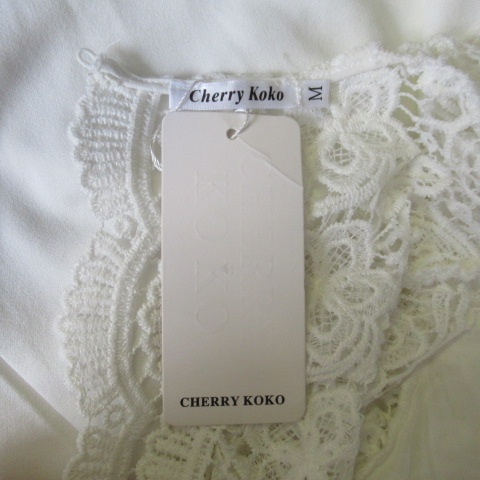 RF142 - Combishort à broderies - Cherry Koko - Taille M  Comme neuf - Vue 4 - 
