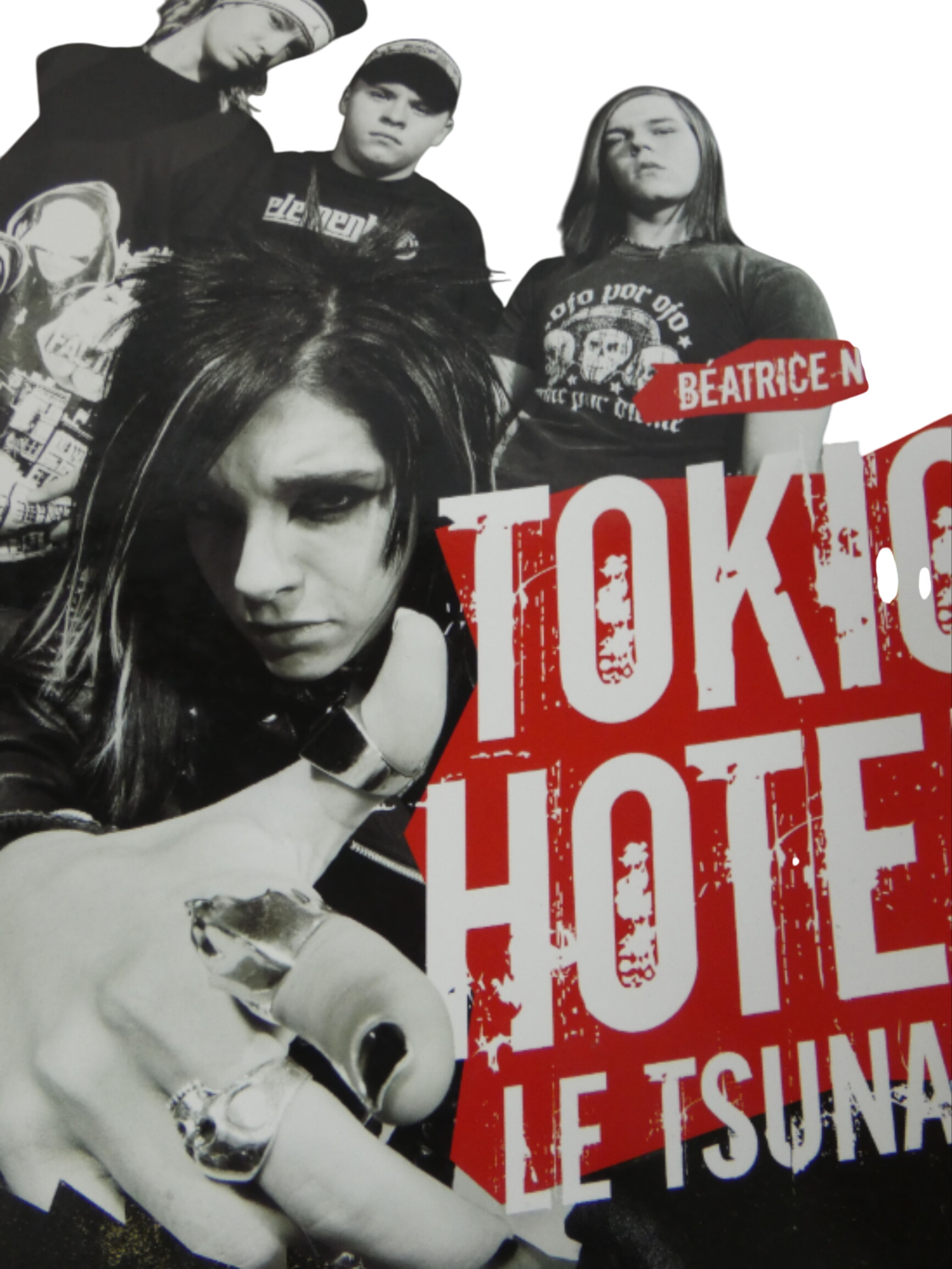 Acheter Set collector TOKIO HOTEL Bon état - 12,00 € Set collector TOKIO HOTEL Bon état - reconditionné disponible sur Label Emmaüs