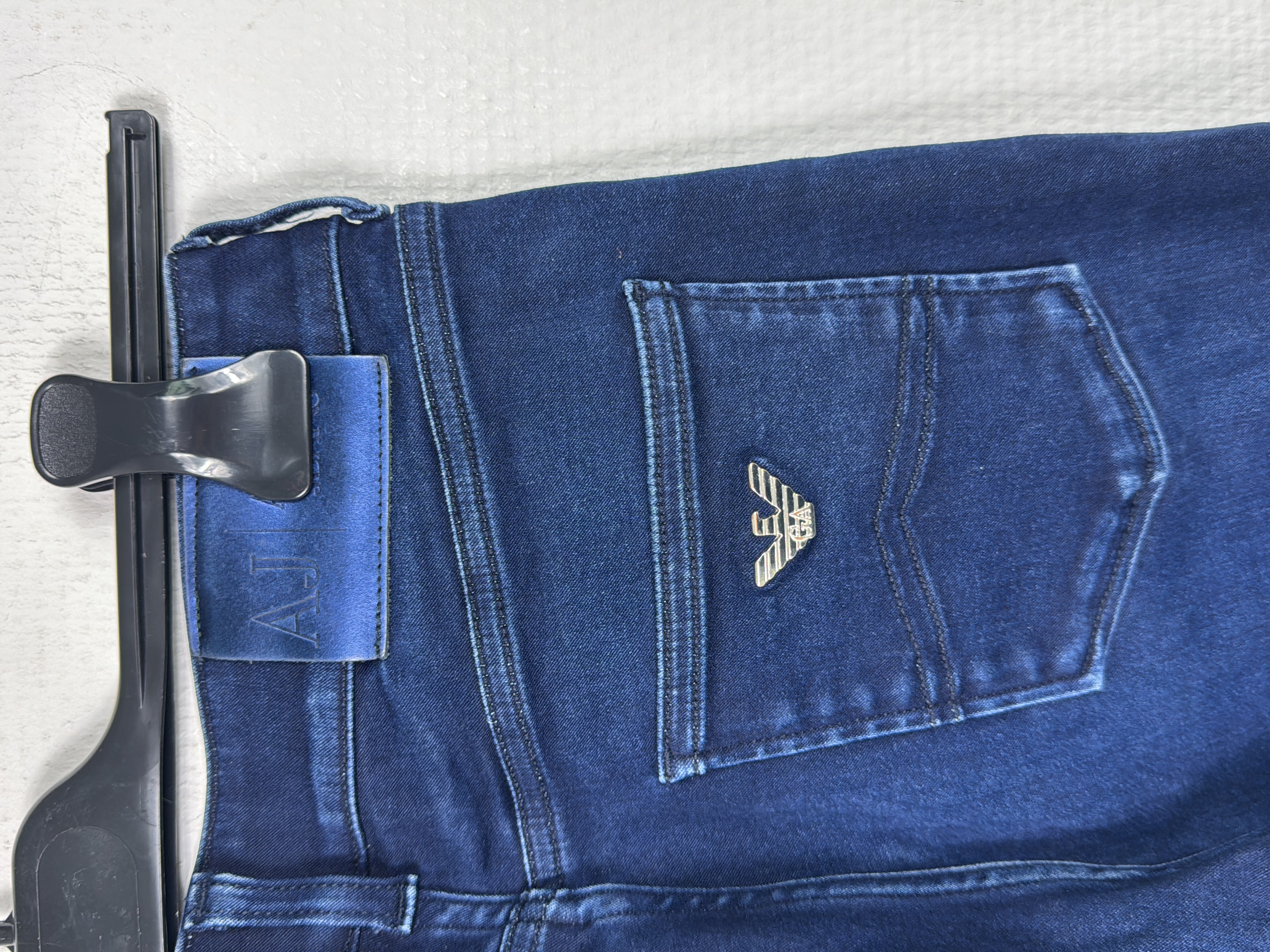 Jean slim Armani bleu foncé taille 30 👖 Très bon état - Vue 4 - 