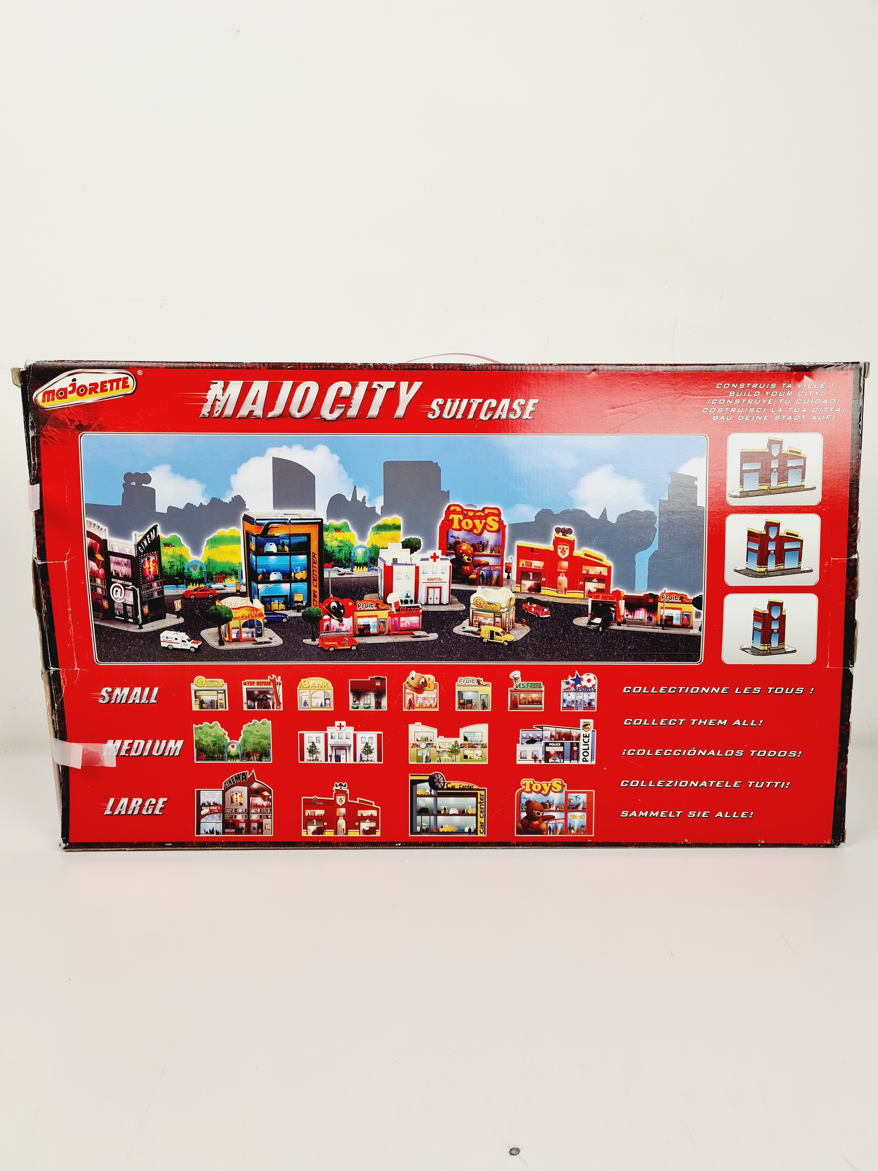 Voir photo 6 de Véhicules - Coffret Majo City Suit Case 130 pièces - Majorette - 3 ans + Véhicules - Coffret Majo City Suit Case 130 pièces - Majorette - 3 ans + Bon état - Vue 6 -