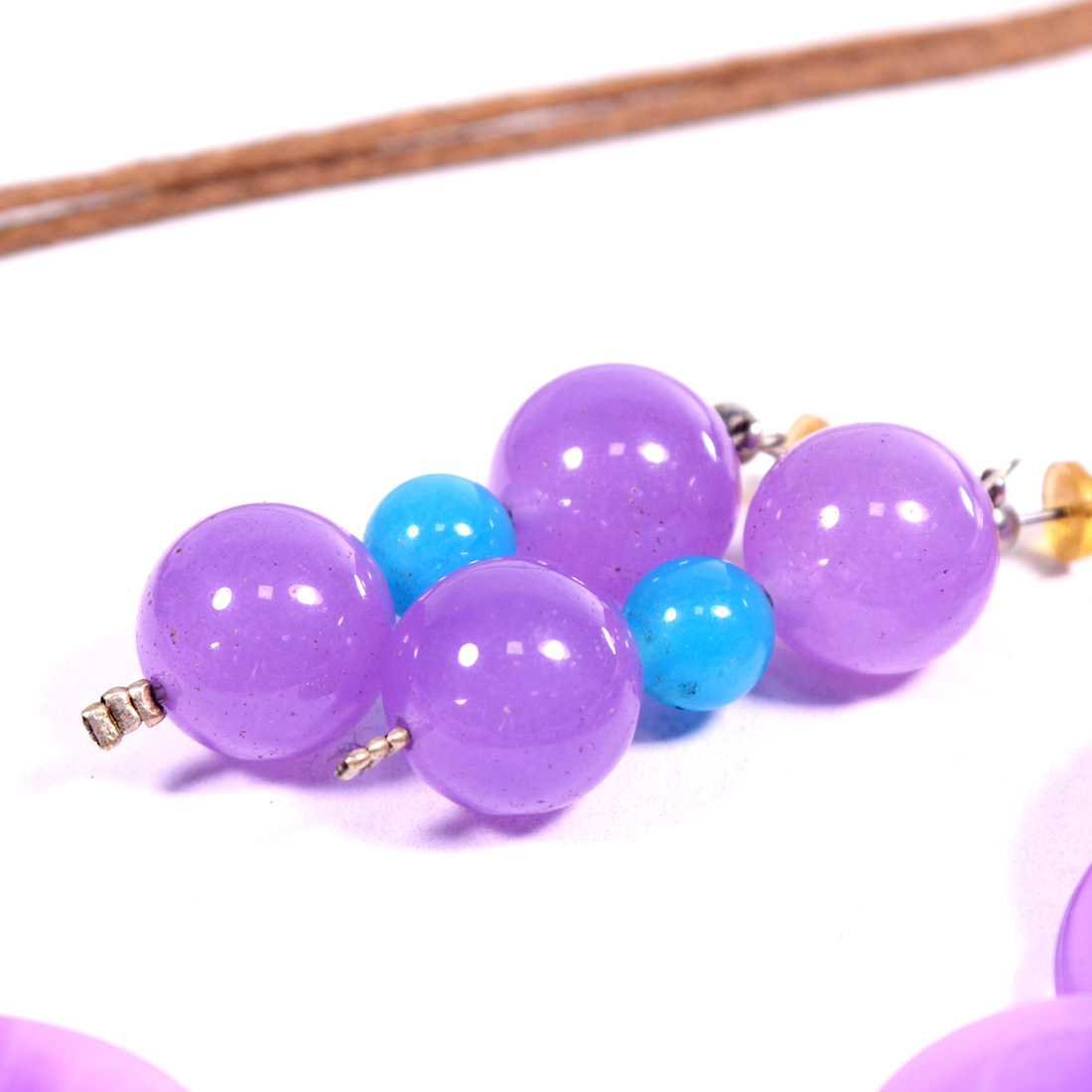 Collier + boucles d'oreille mauves Bon état - Vue 3 - 