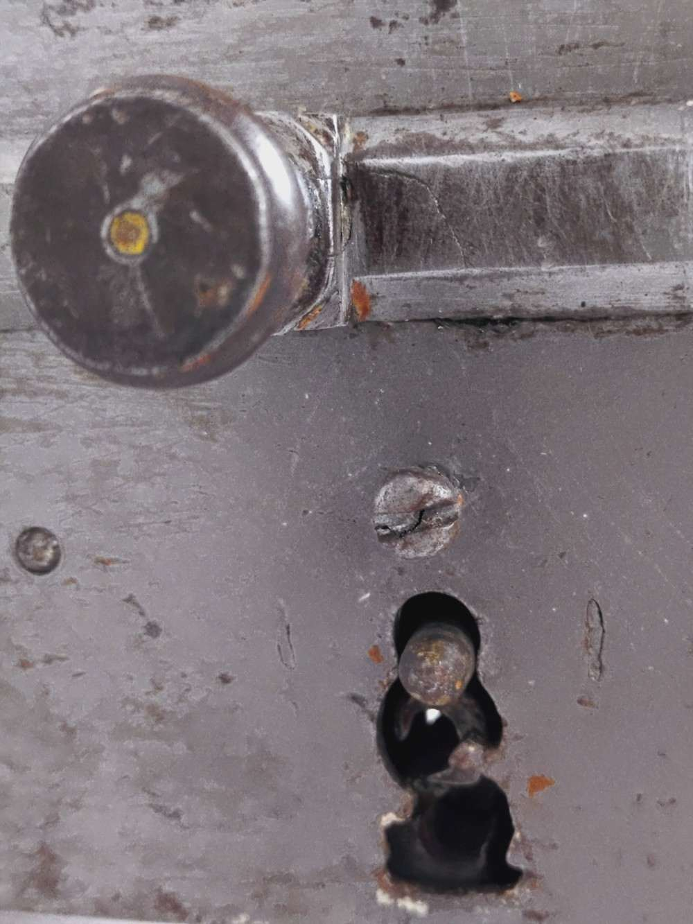 Ancienne serrure de porte d'entrée en fer forgé 18ème - Photo 9