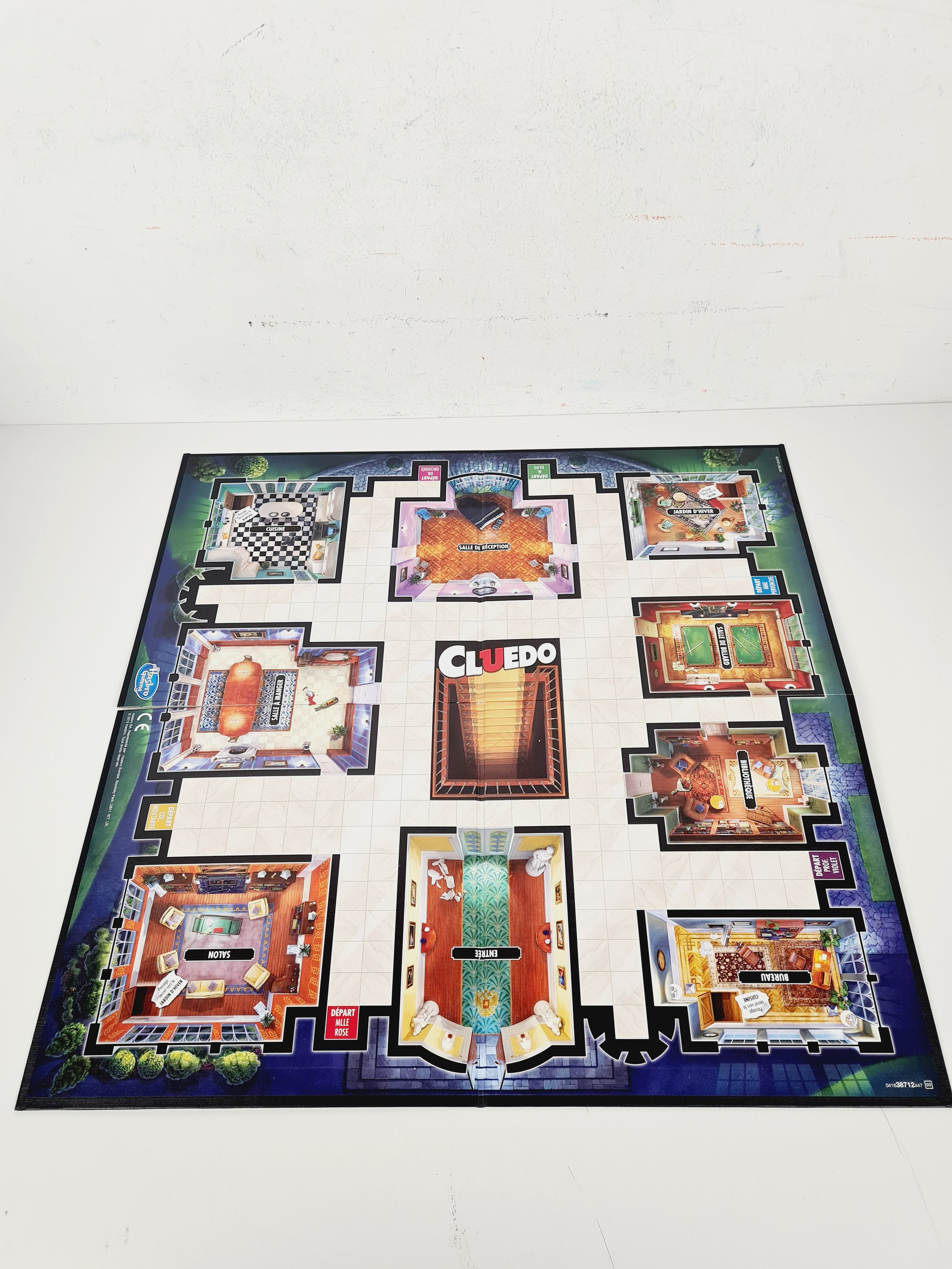Jeu d'enquête - Cluedo Le jeu des grands détectives - Hasbro Gaming - 8 ans + Bon état - Vue 5 - 