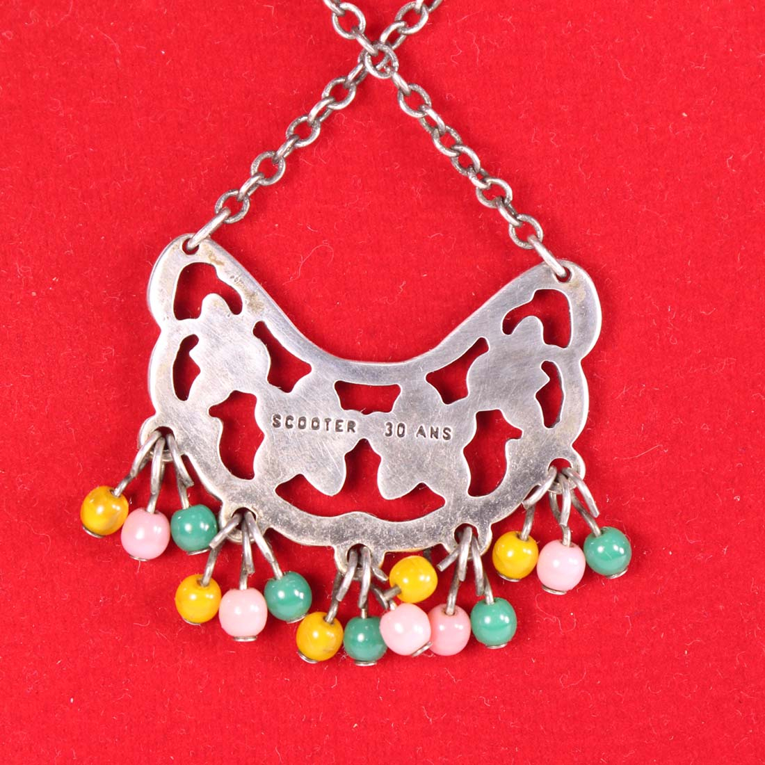 Voir photo 3 de Collier Scooter 30 ans Collier Scooter 30 ans Bon état - Vue 3 -