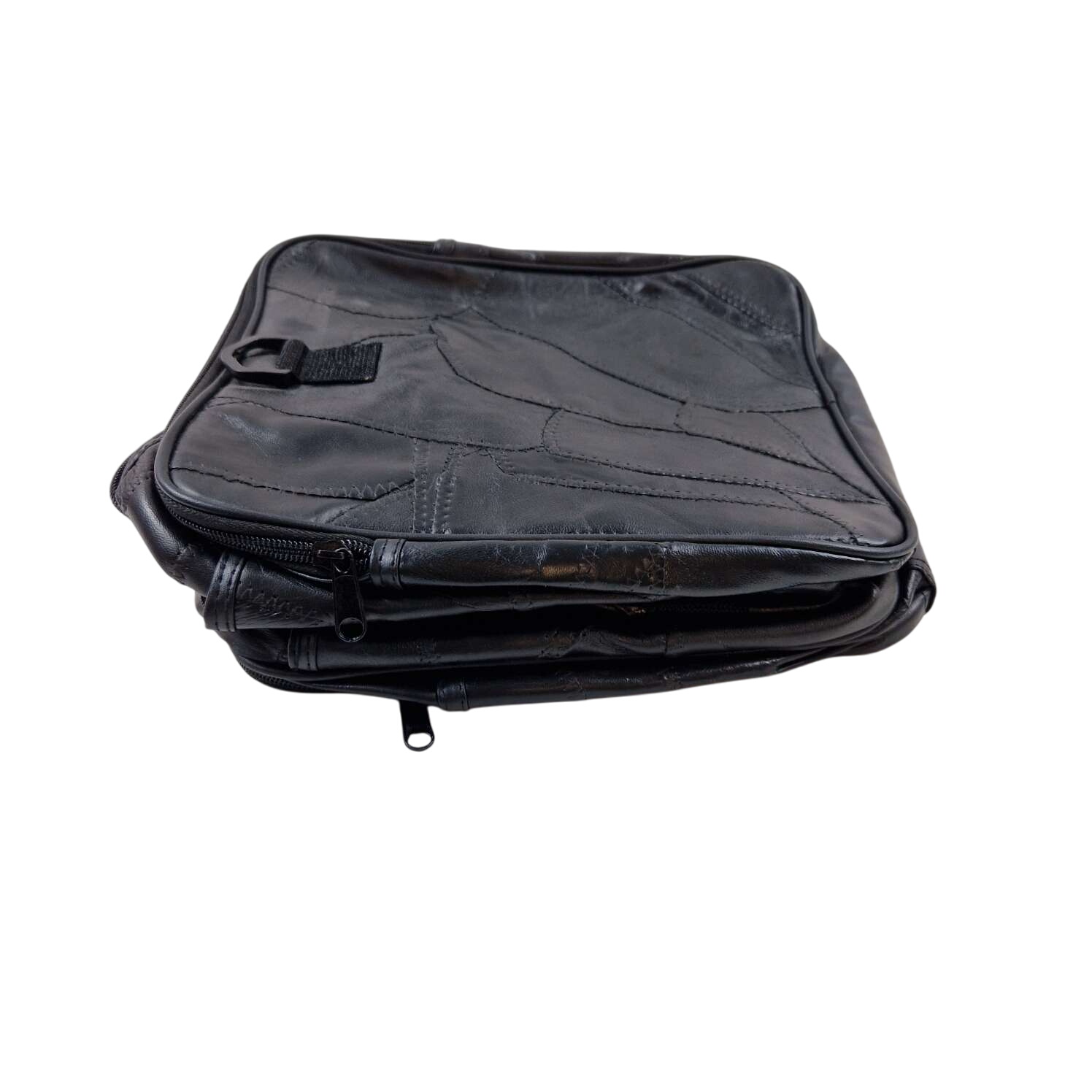 Sac de voyage noir Très bon état -  reconditionné disponible sur Label Emmaüs