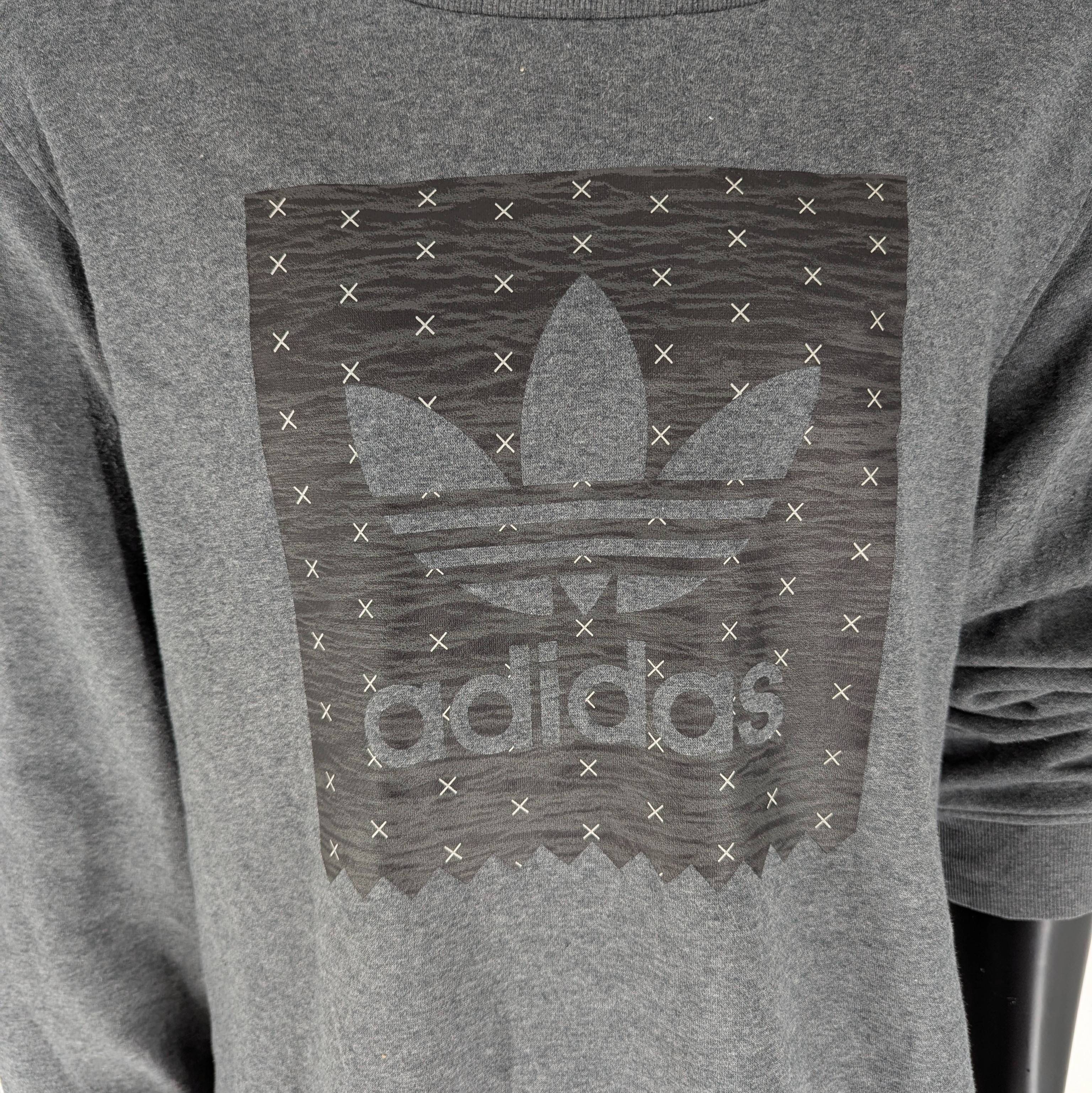 Sweat ADIDAS T. XL Gris avec flocage noir - Photo 2