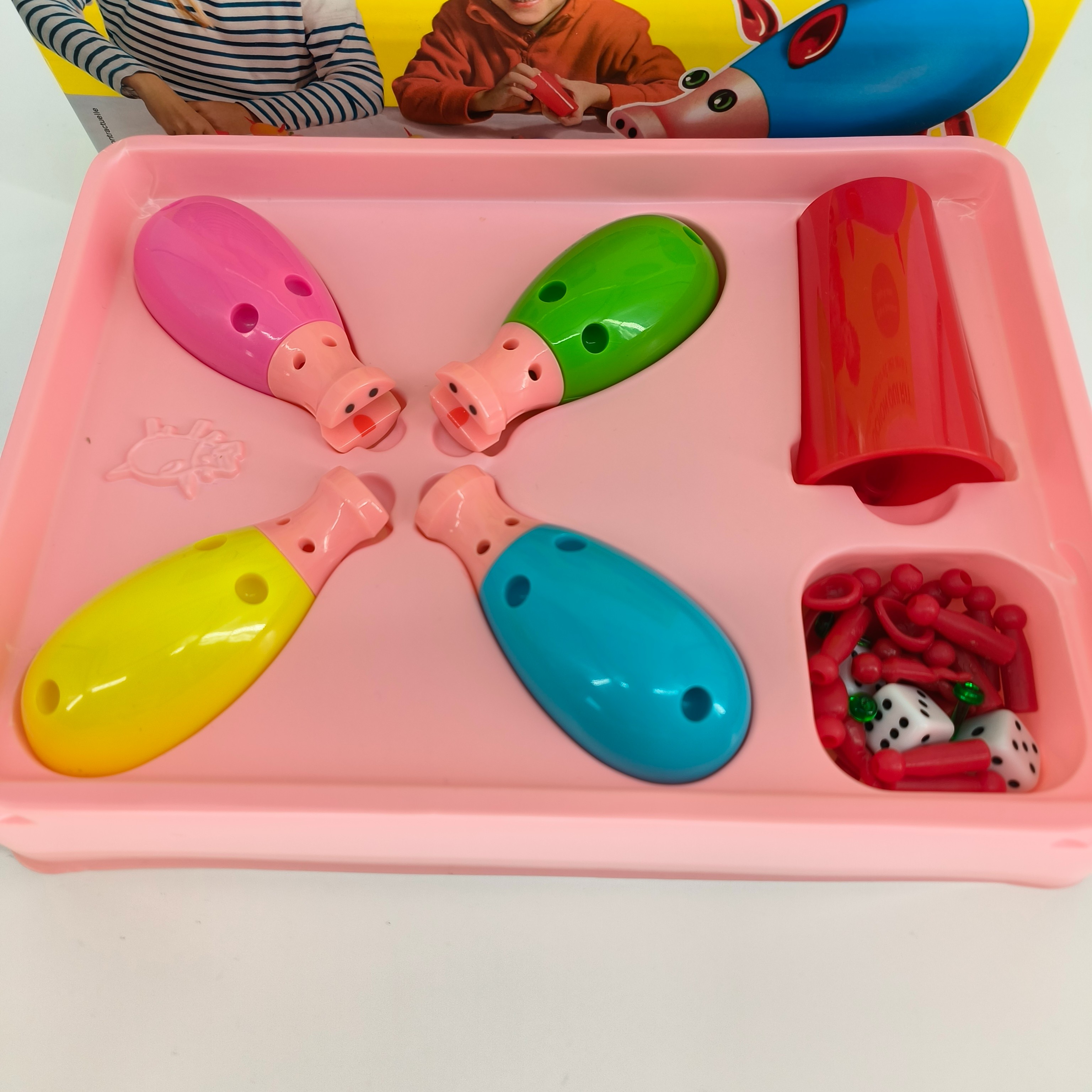 Voir photo 4 de Jeu de société-Le cochon qui rit-Dujardin- à partir de 4 ans Jeu de société-Le cochon qui rit-Dujardin- à partir de 4 ans Très bon état - Vue 4 -