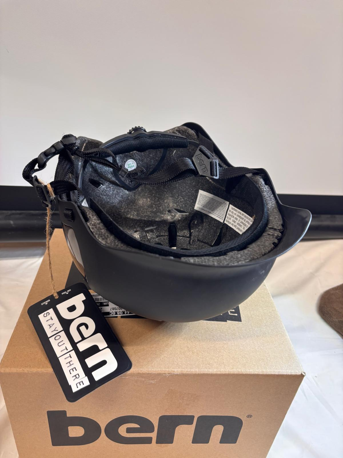 Casque vélo BERN Watts 2.0 - Taille M  - Vue 2 - 