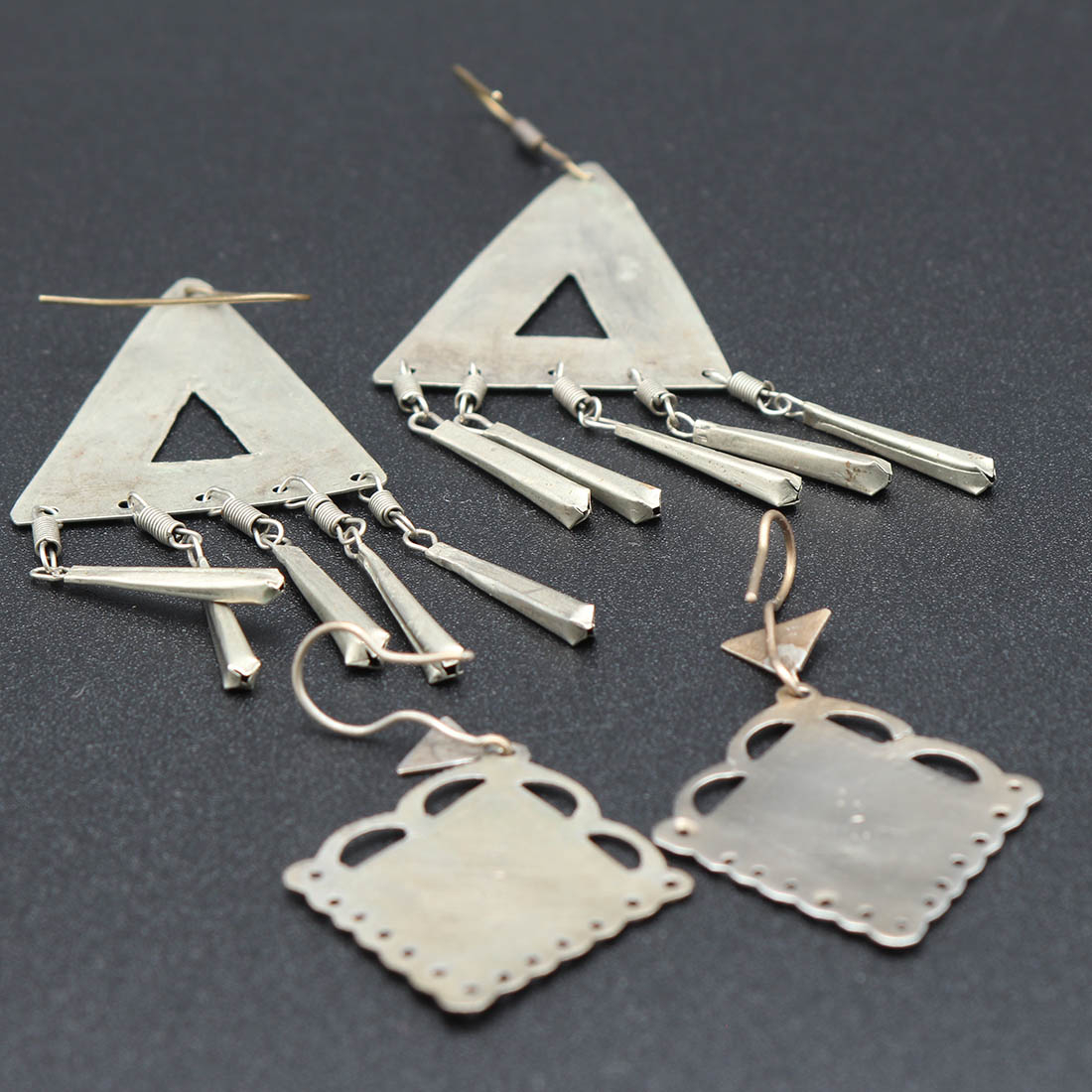 2 paires de boucles d'oreille artisanales nord-africaines Bon état - Vue 3 - 
