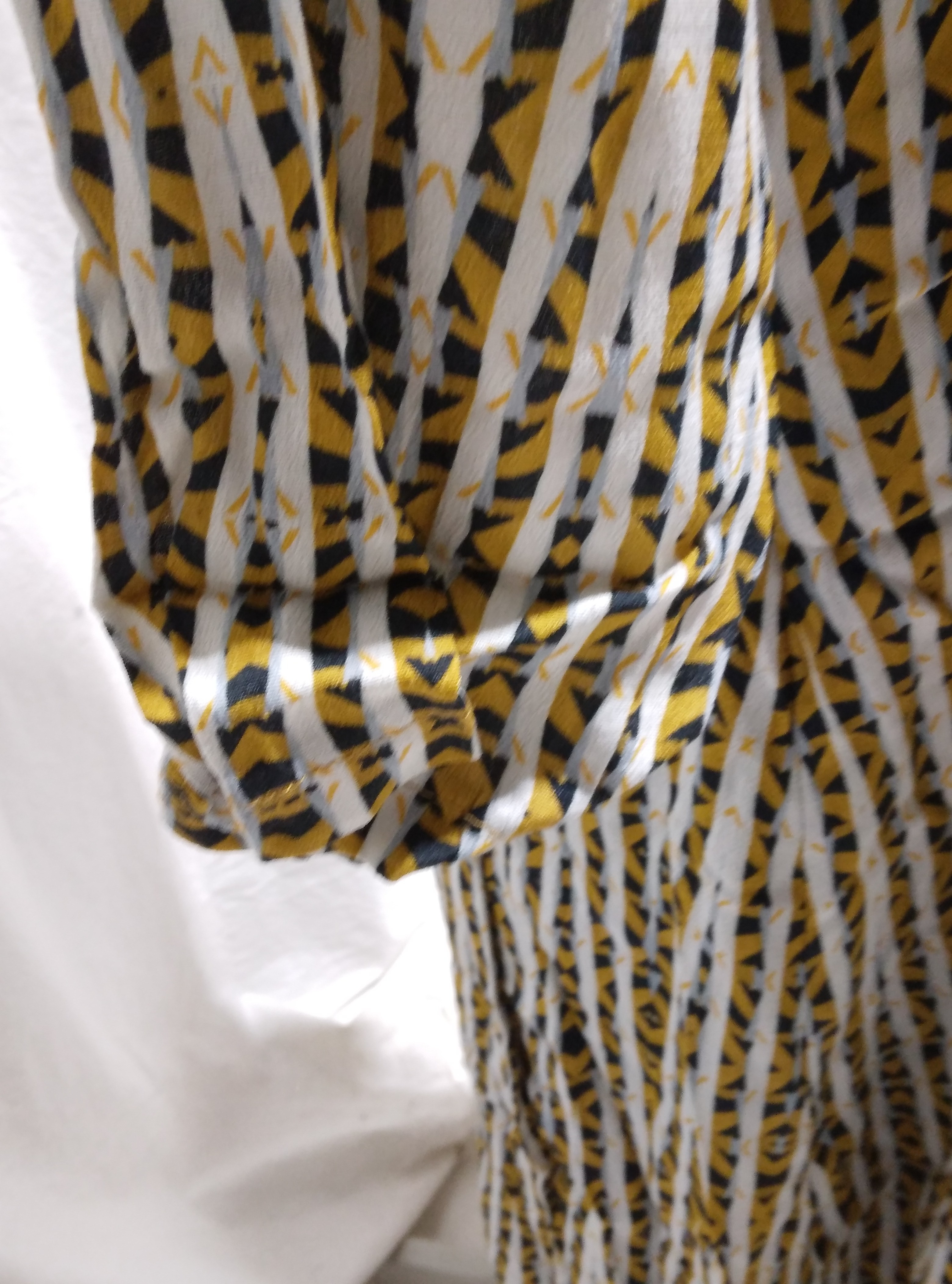 Robe longue manches 3/4 moutarde, La fée Maraboutée Paris - 36 Comme neuf - Vue 6 - 