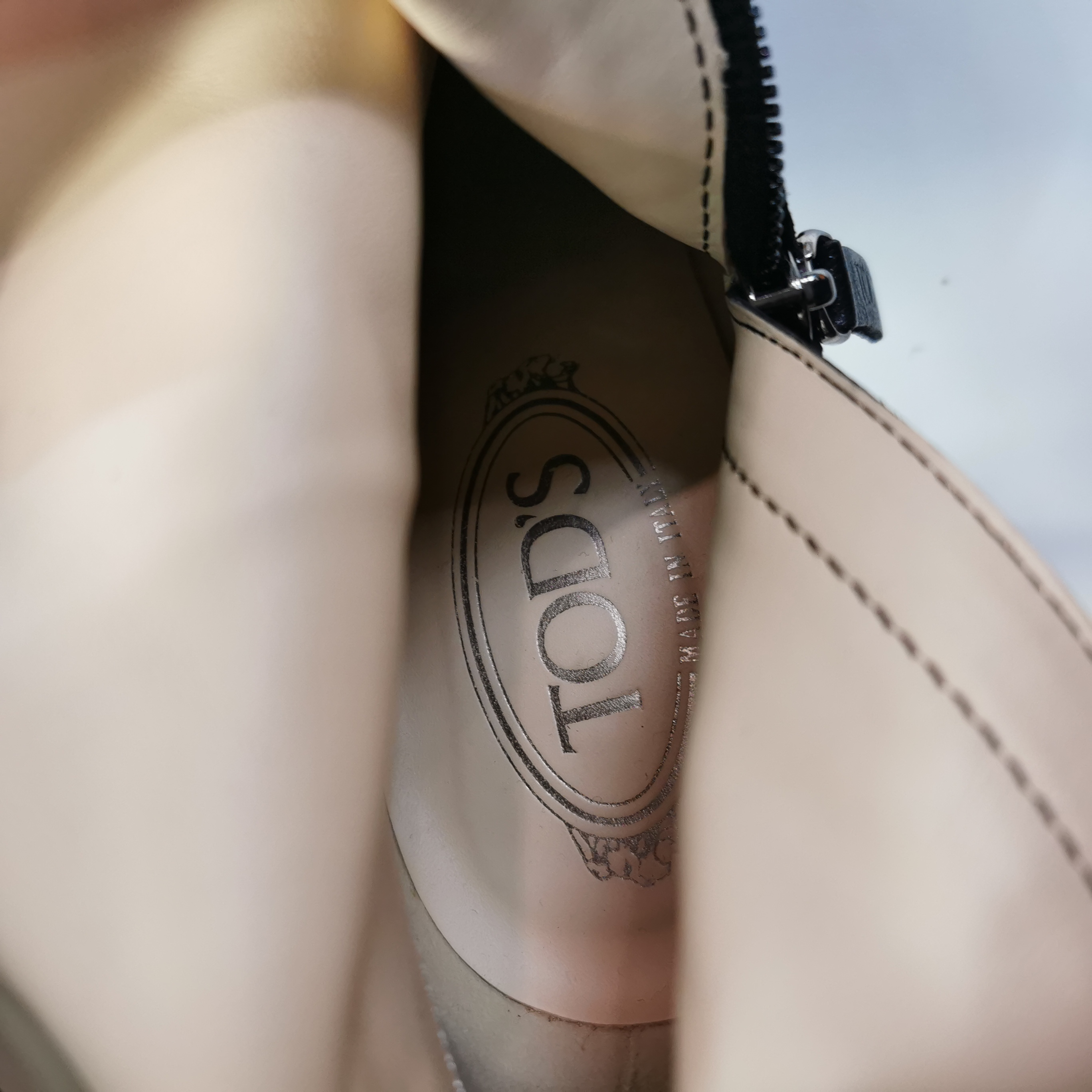 Bottines daim noir - Tod's - 40 - Photo 3